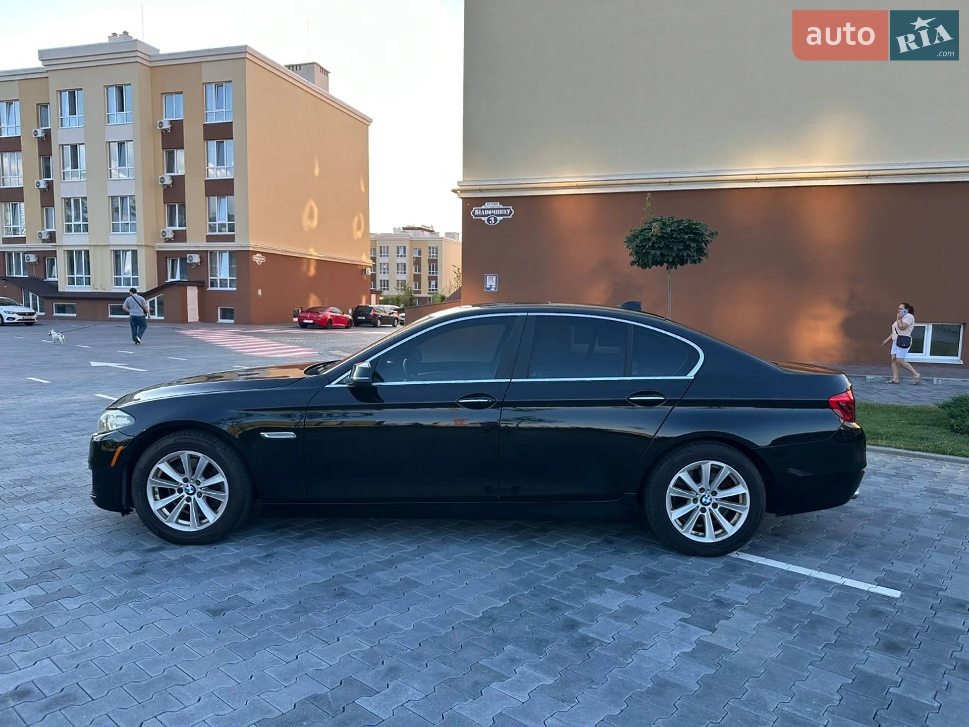 2014 BMW 5er - мініатюра 4