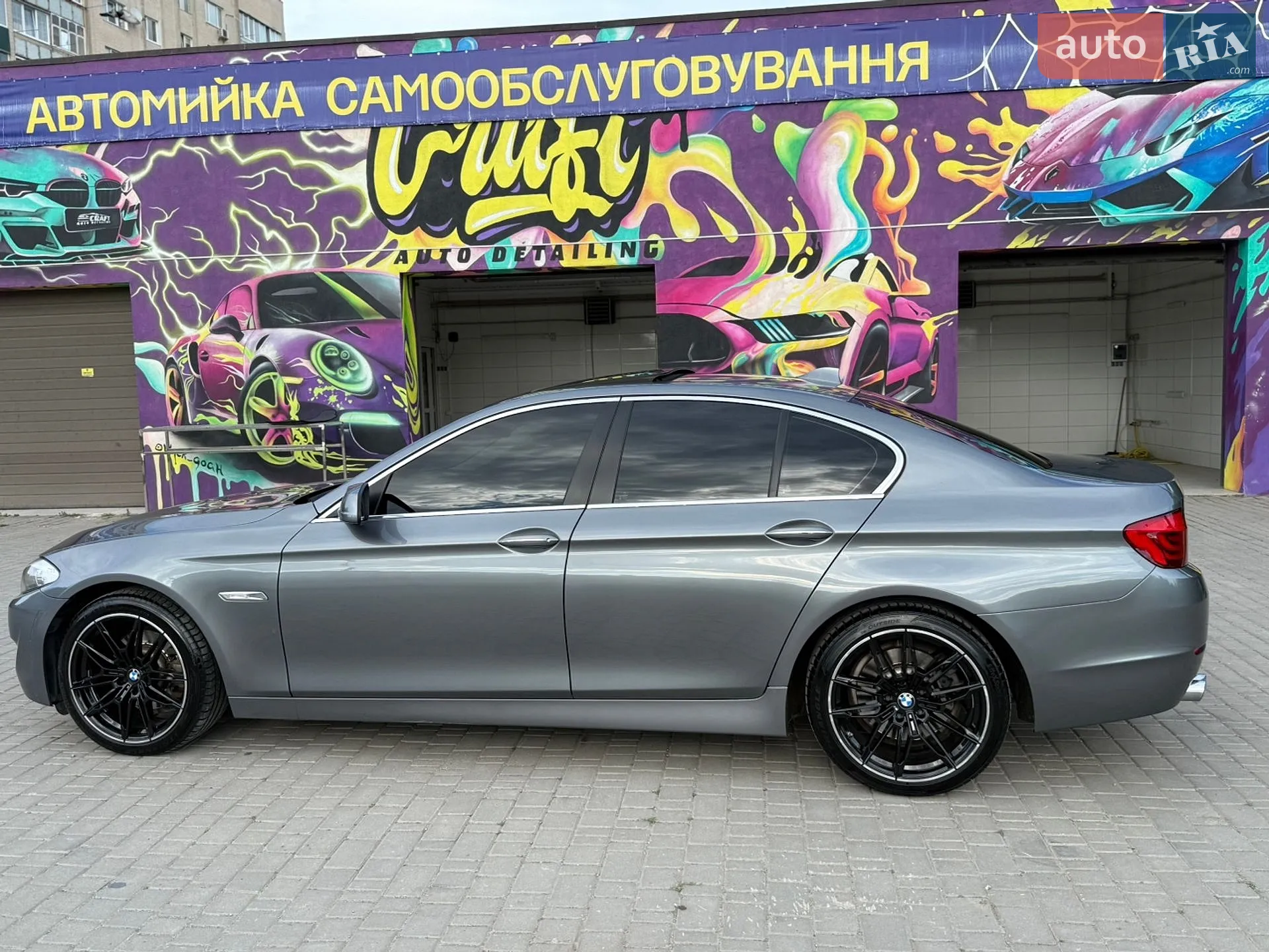 2012 BMW 5er - мініатюра 4