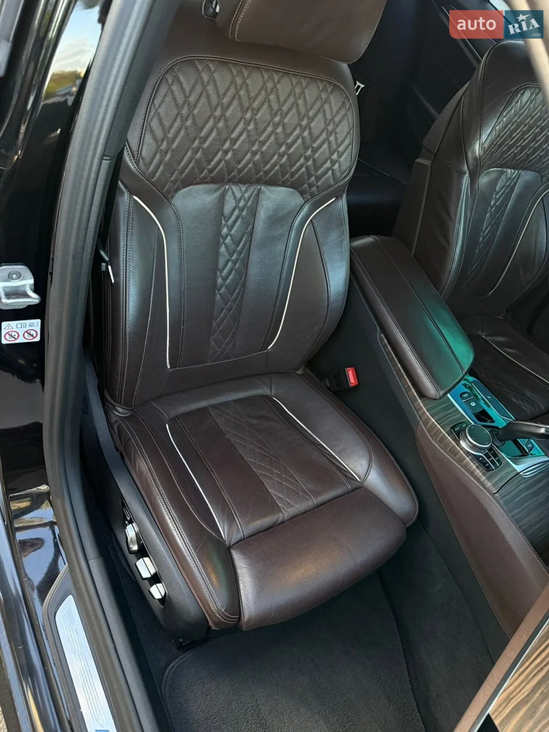 2017 BMW 5er - мініатюра 23
