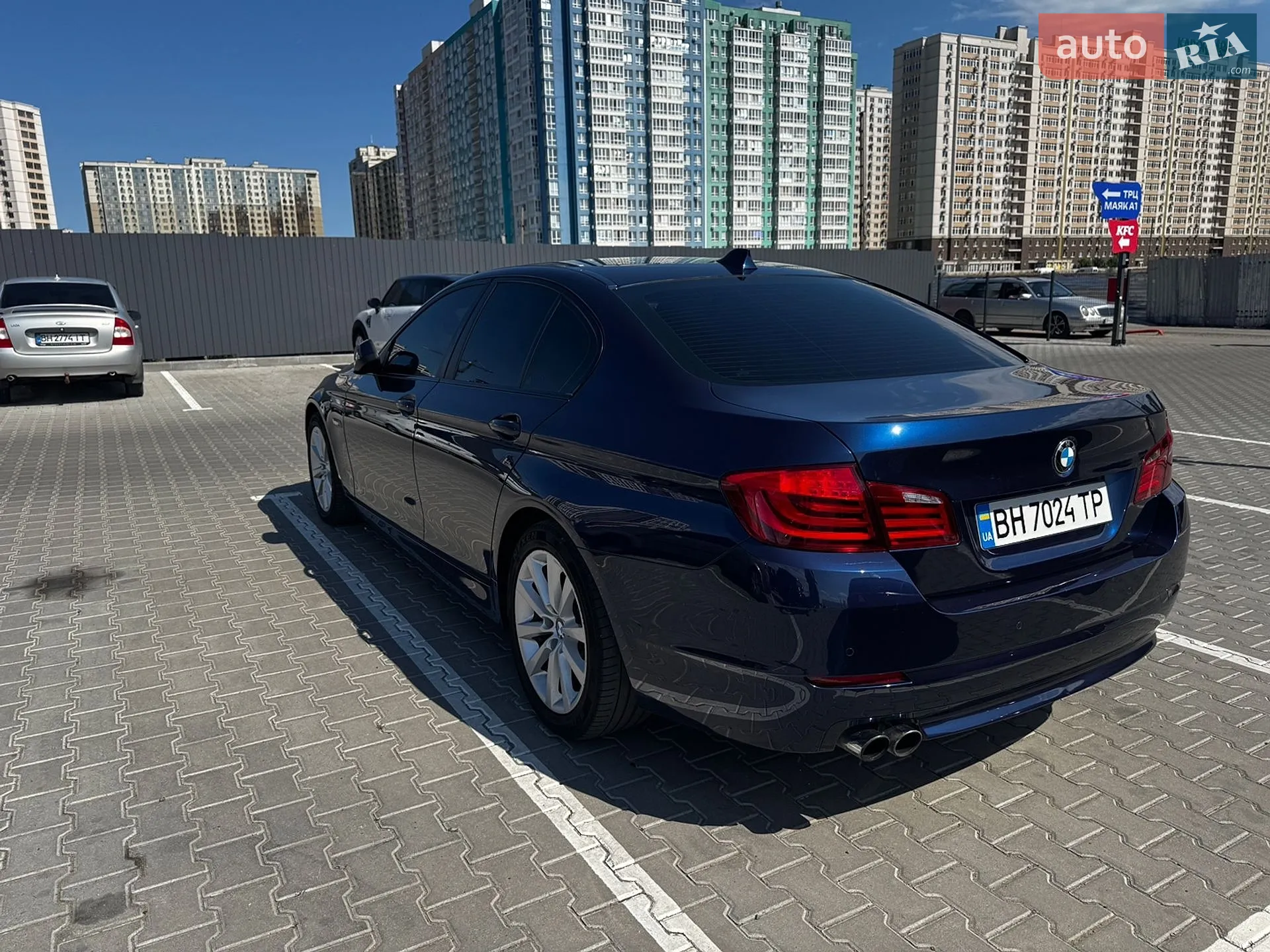 2013 BMW 5er - мініатюра 2