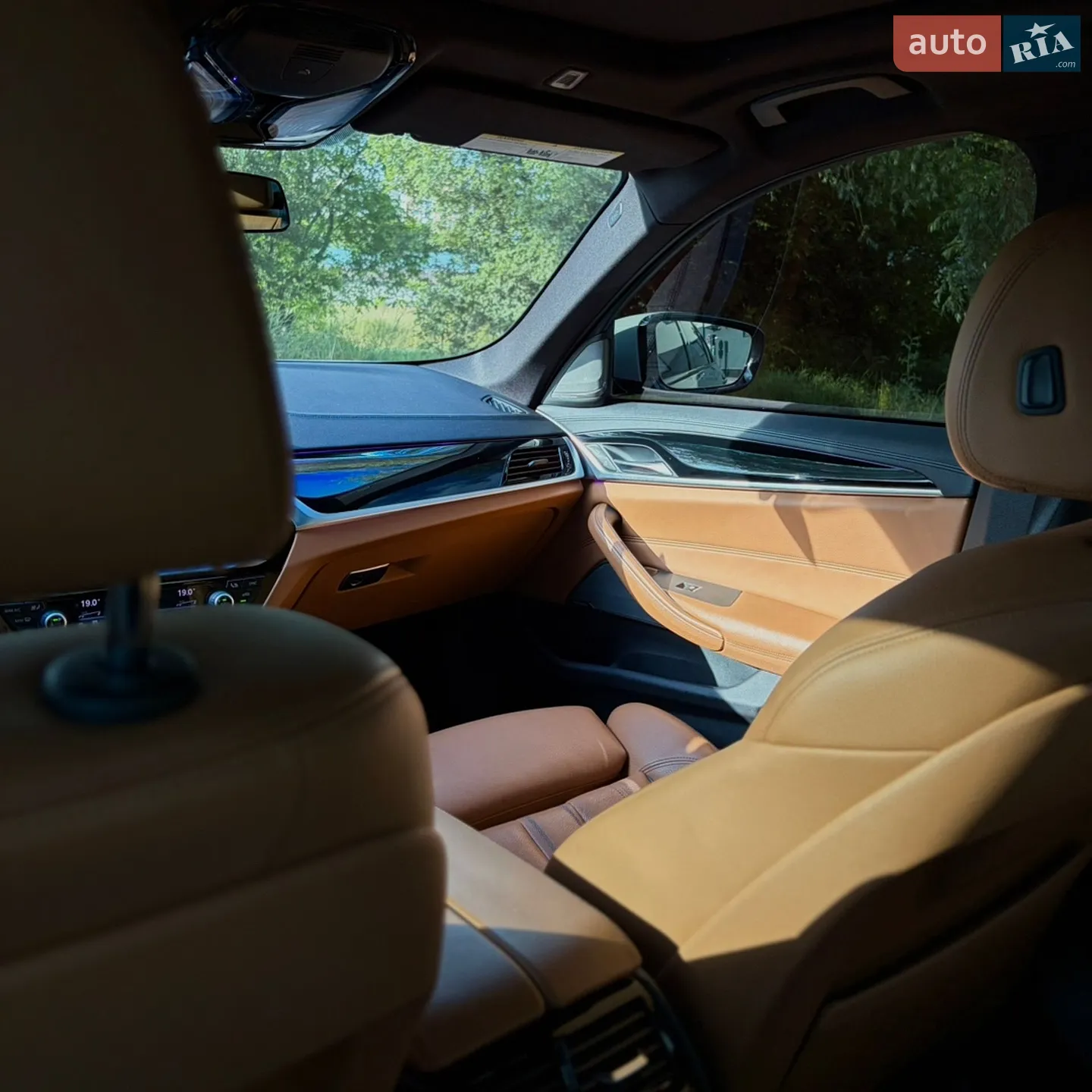 2017 BMW 5er - мініатюра 23