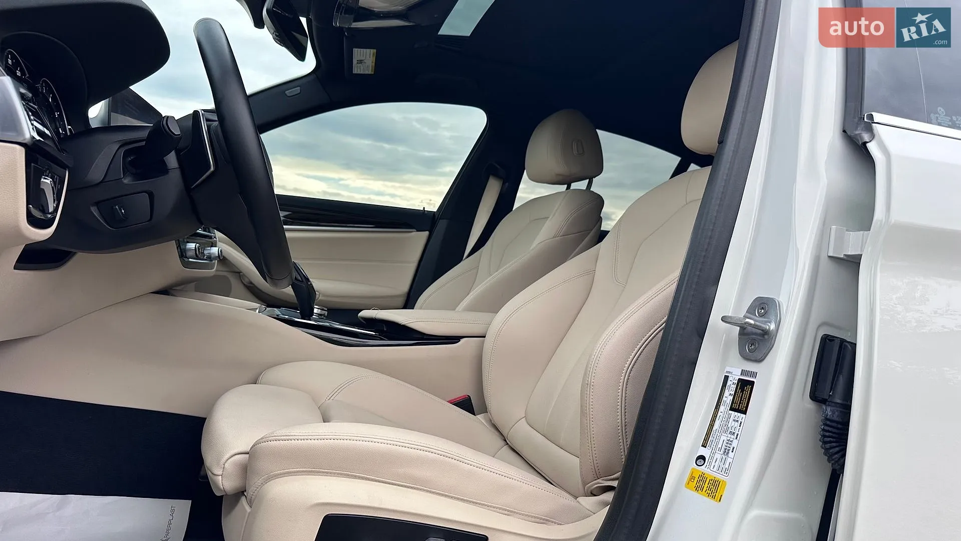 2019 BMW 5er - мініатюра 80