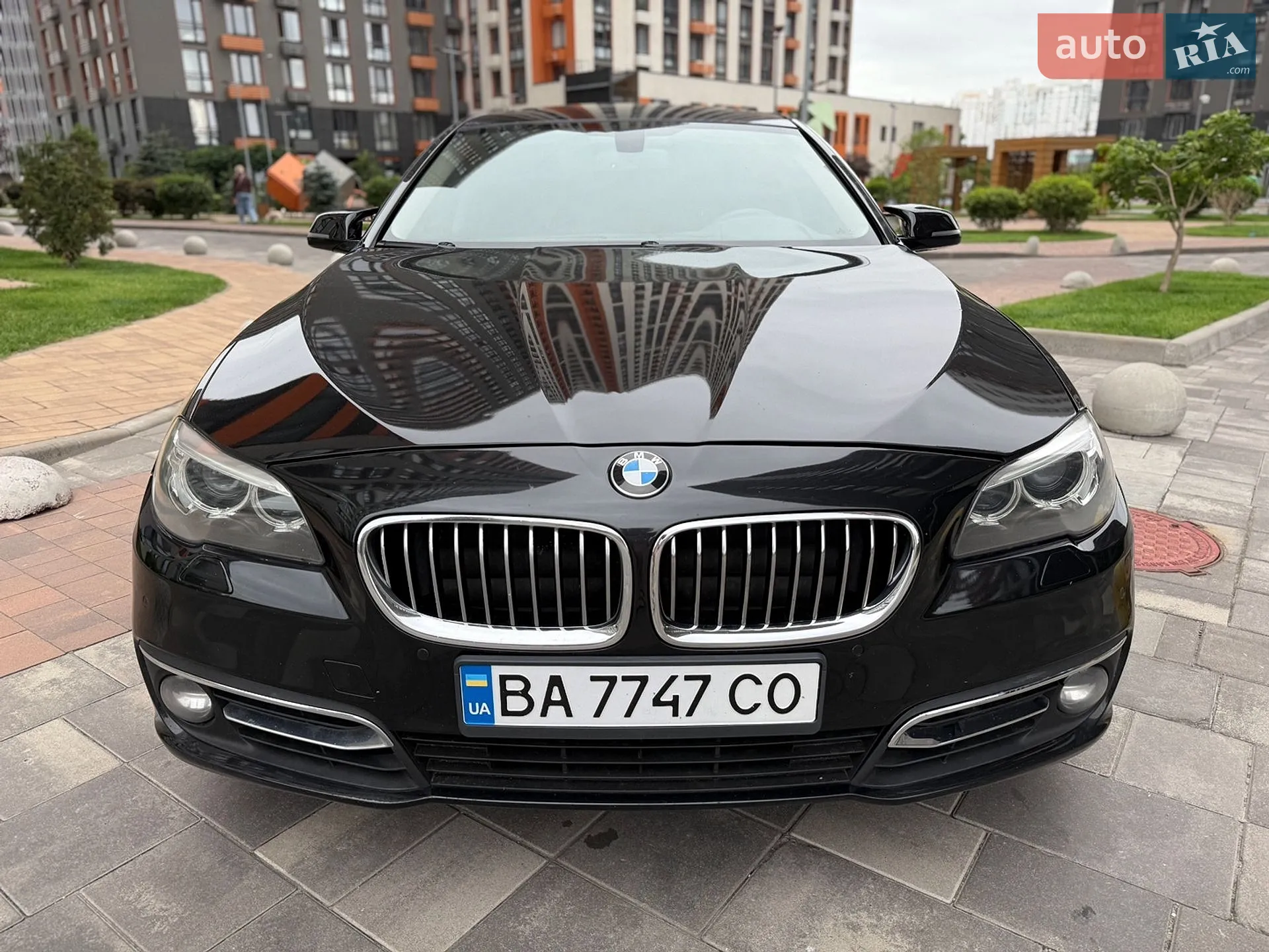 2015 BMW 5er - мініатюра 2