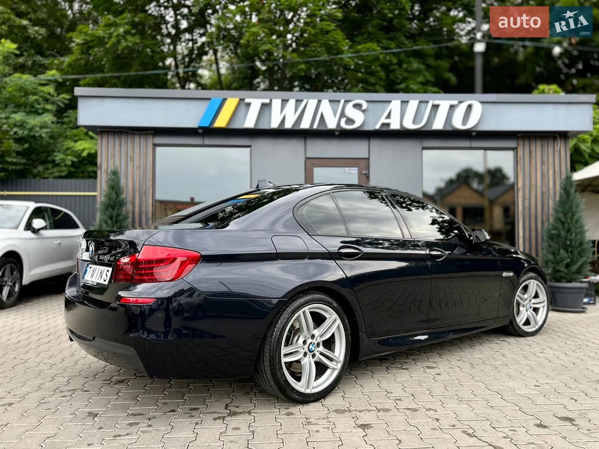 2013 BMW 5er - мініатюра 19