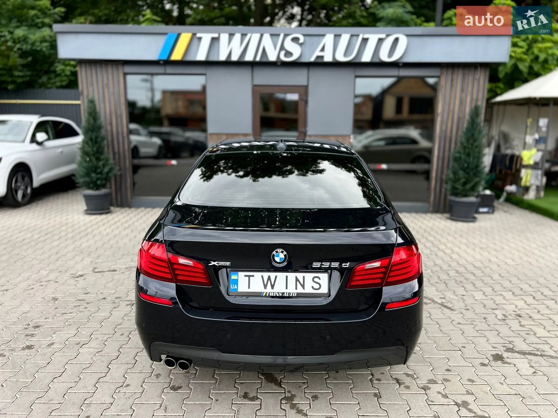 2013 BMW 5er - мініатюра 21