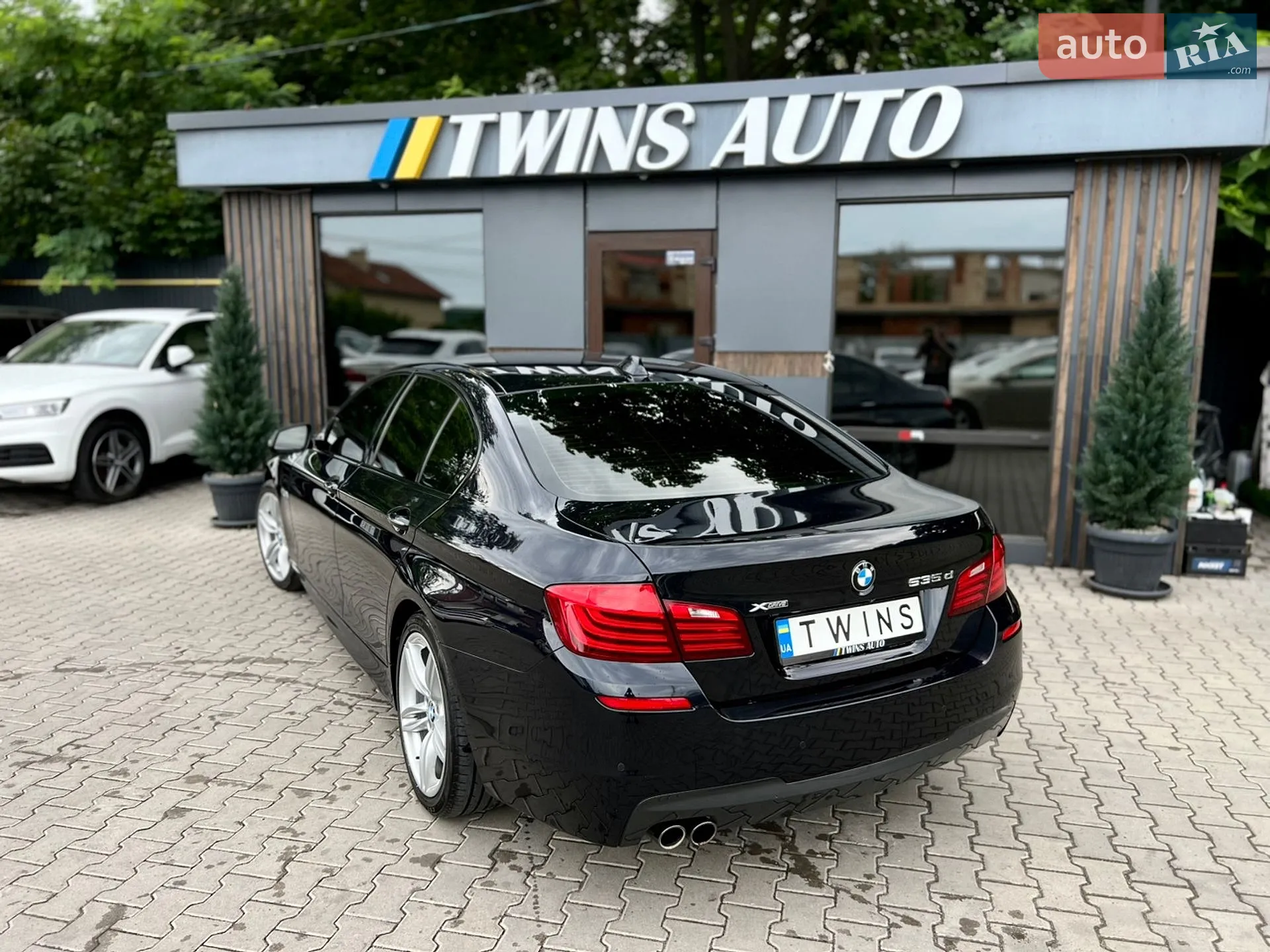 2013 BMW 5er - мініатюра 22