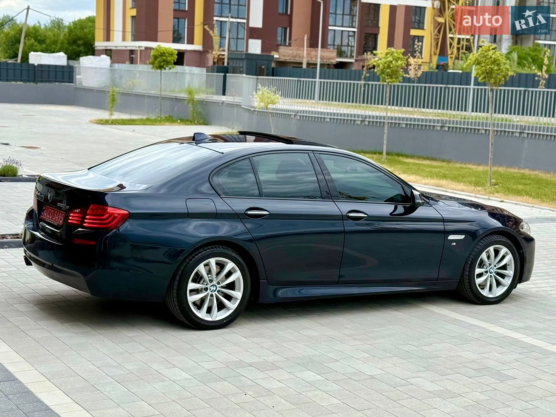 2016 BMW 5er - мініатюра 12