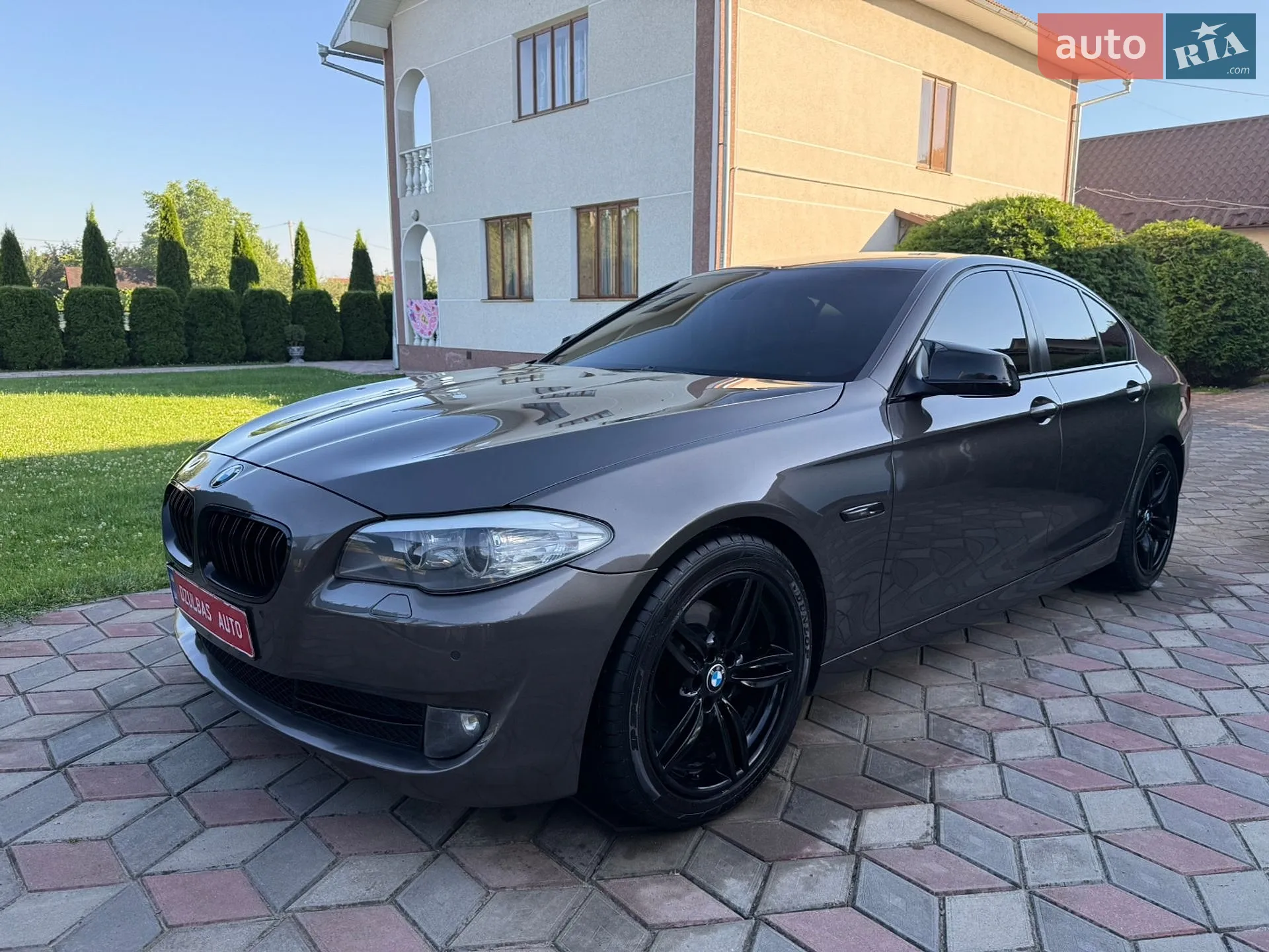 2012 BMW 5er - мініатюра 5