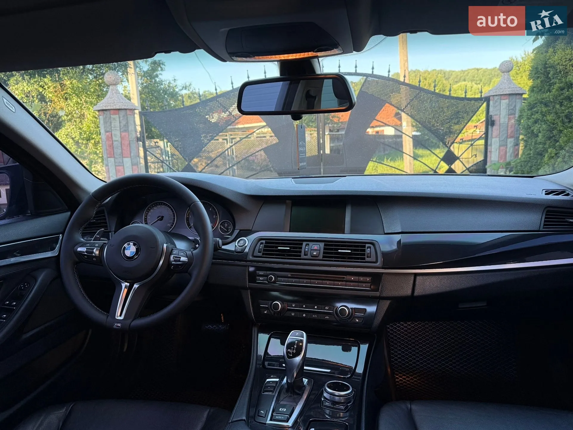 2012 BMW 5er - мініатюра 38