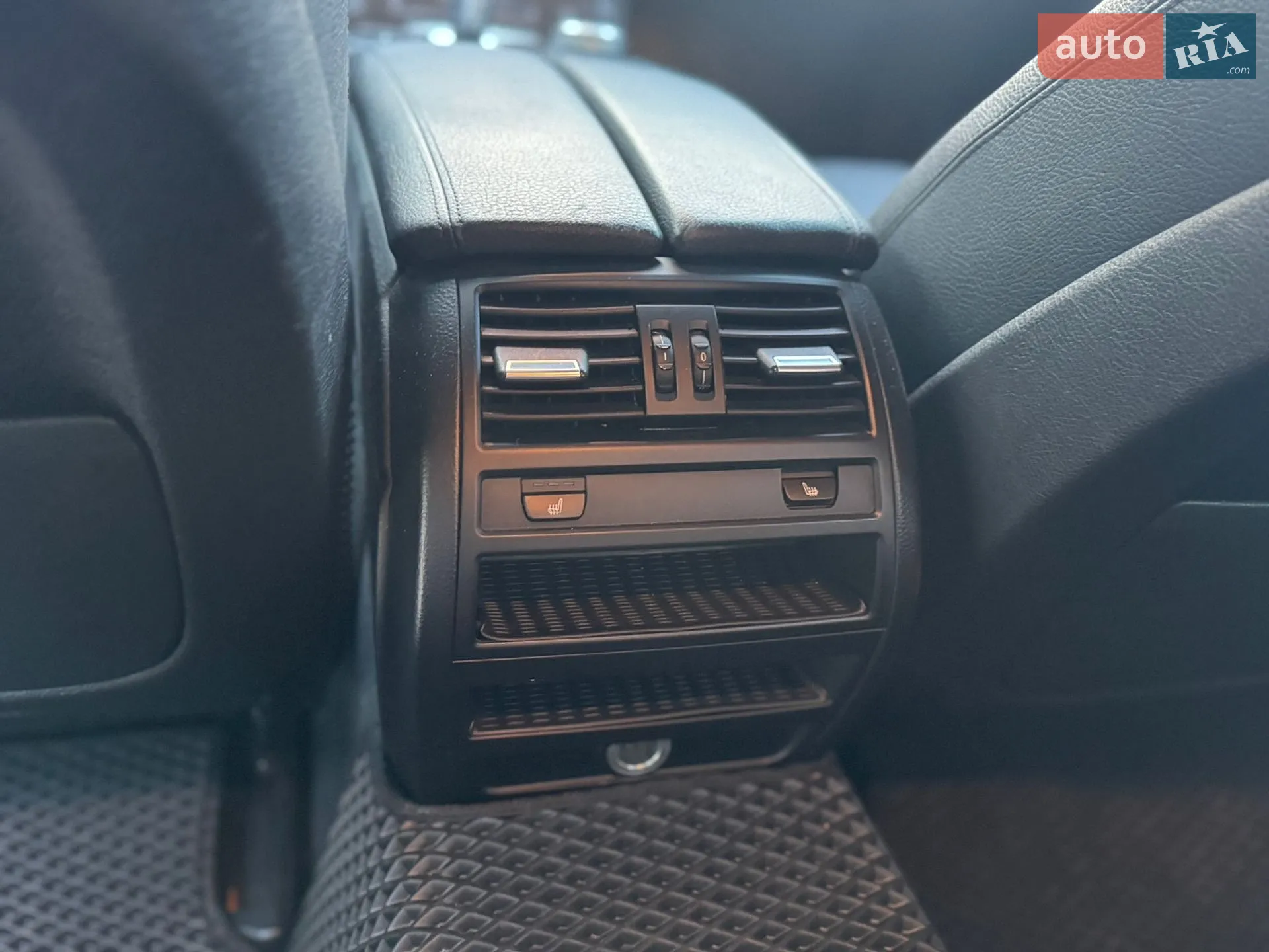 2014 BMW 5er - мініатюра 22