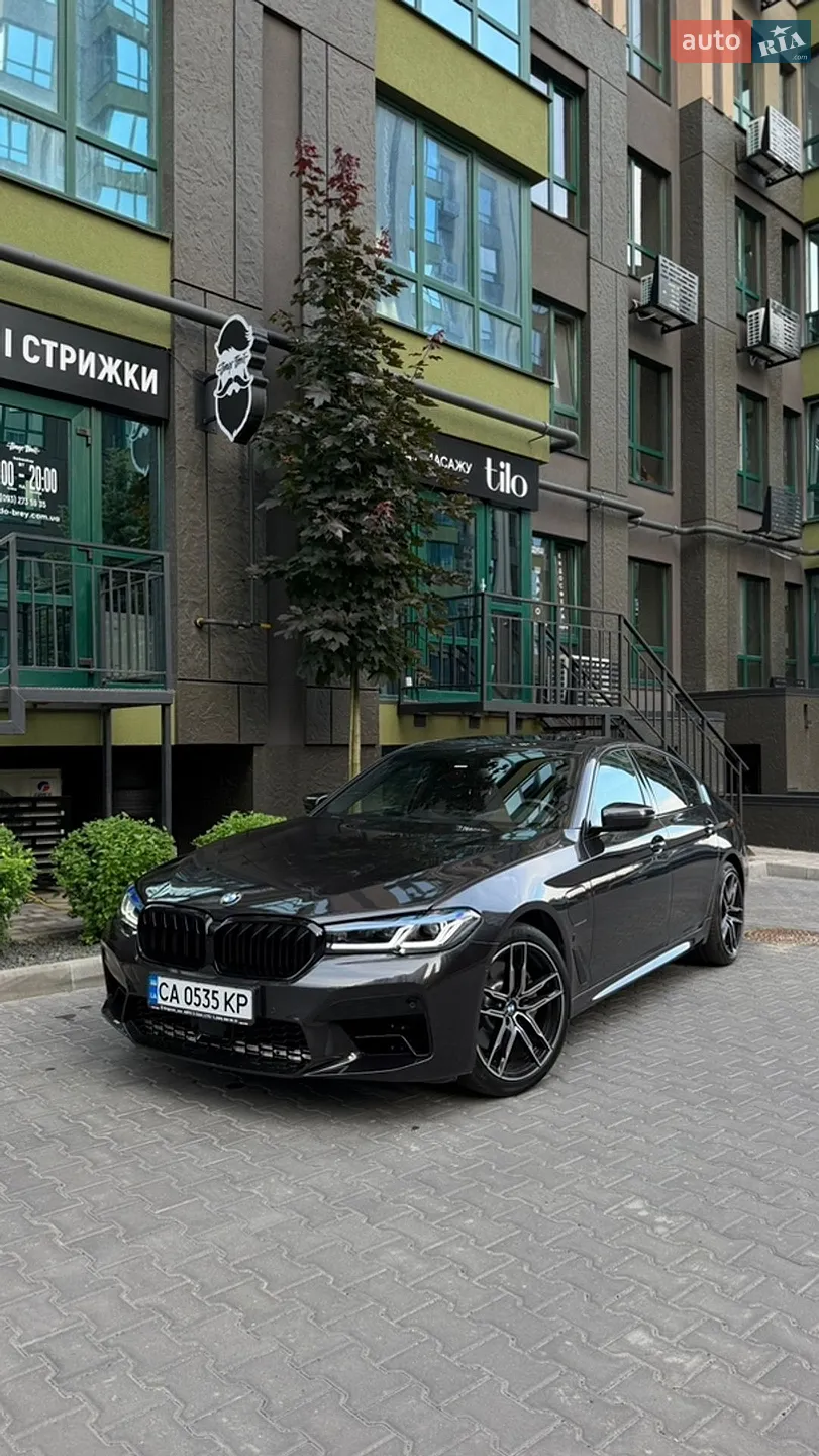 2018 BMW 5er - фото 1