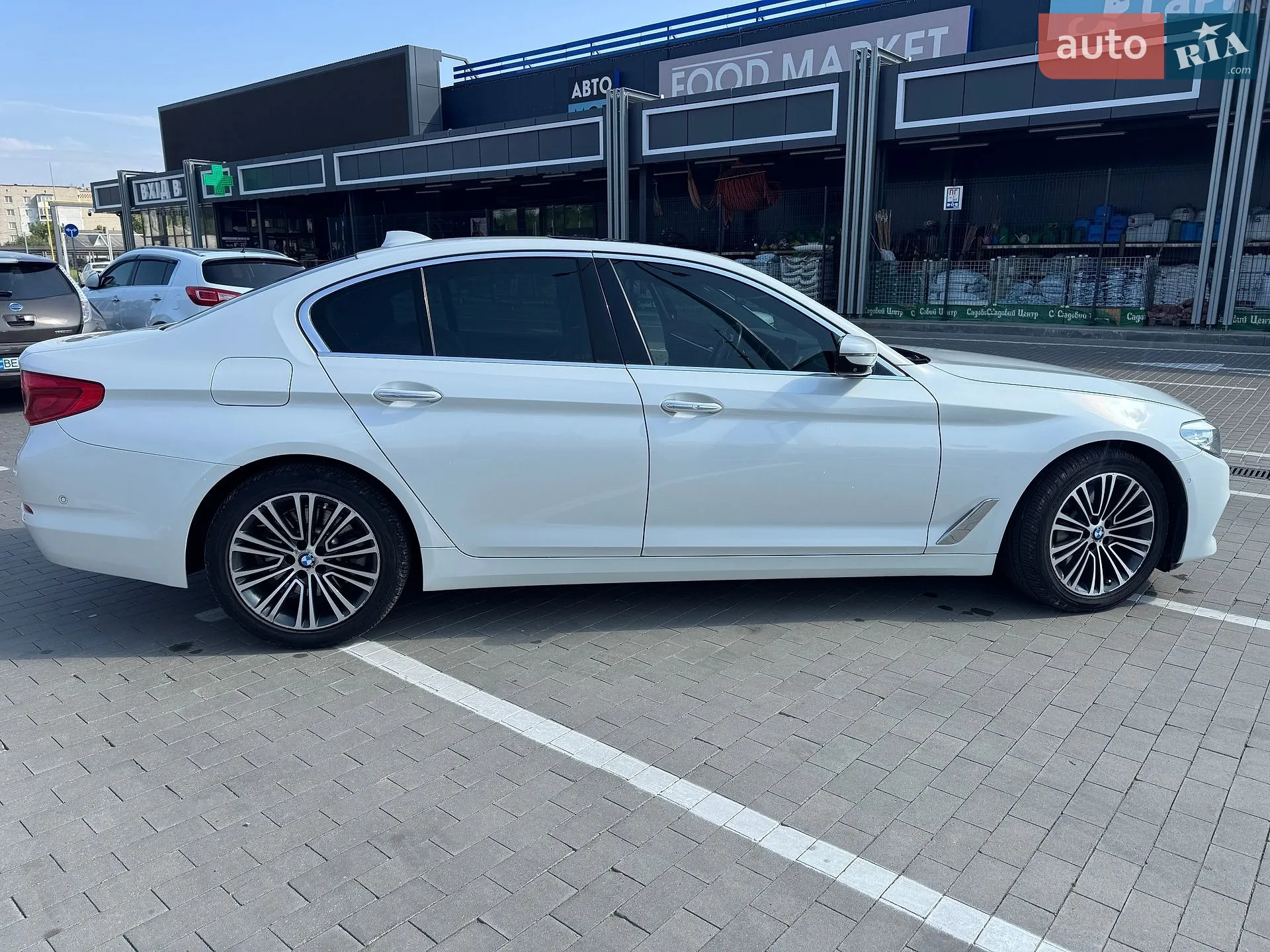 2017 BMW 5er - мініатюра 4