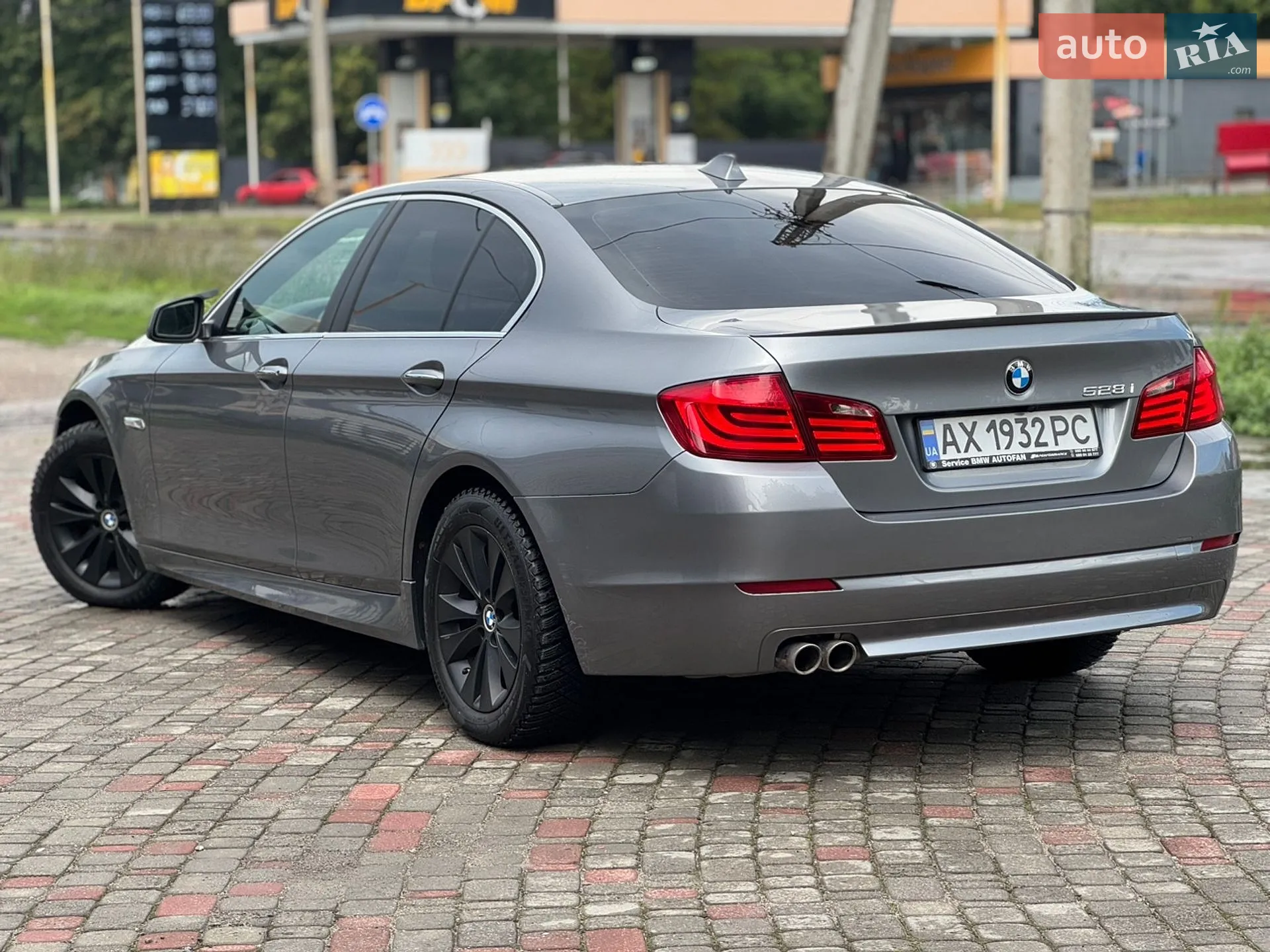 2013 BMW 5er - мініатюра 2