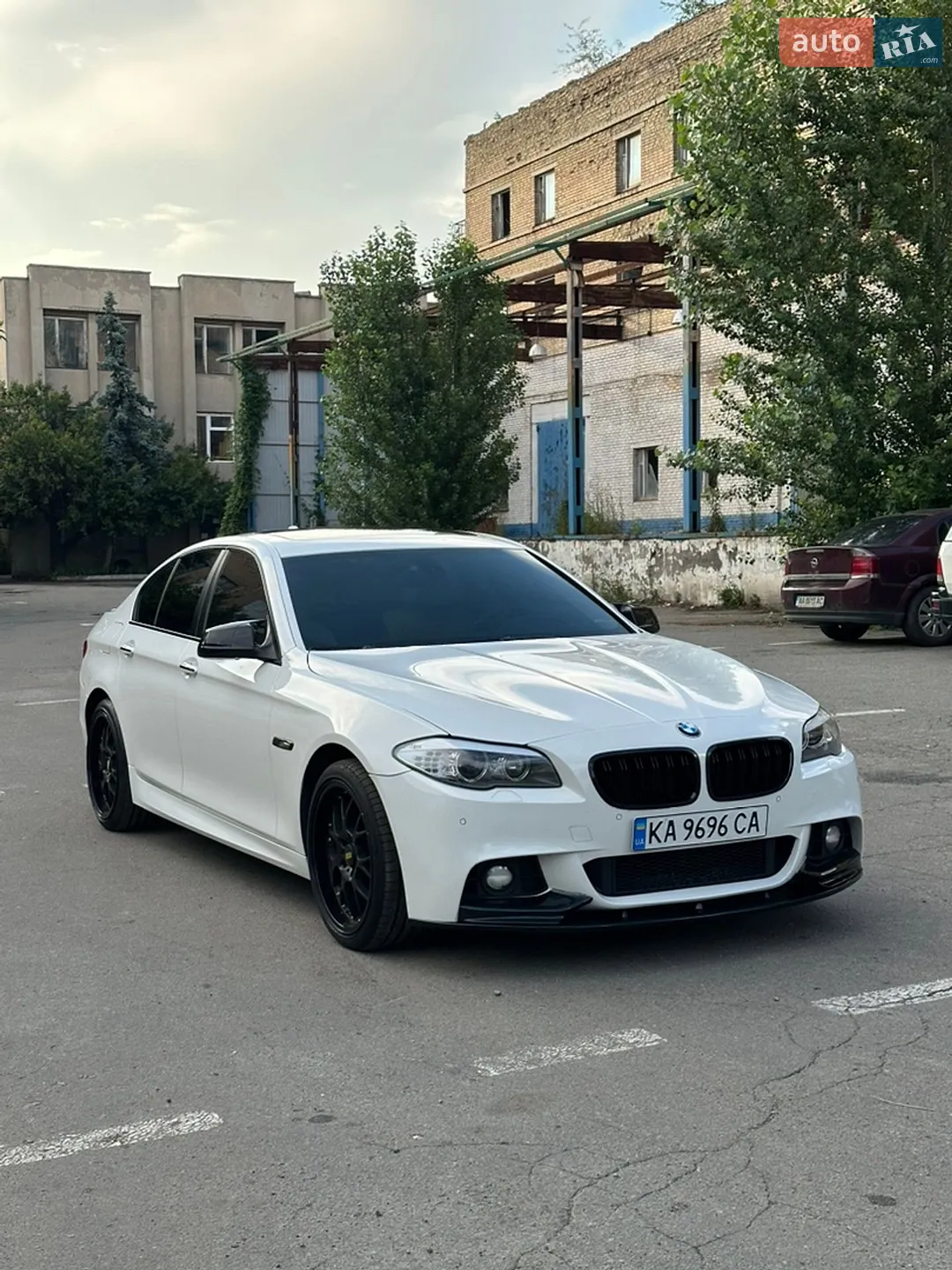 2012 BMW 5er - мініатюра 4