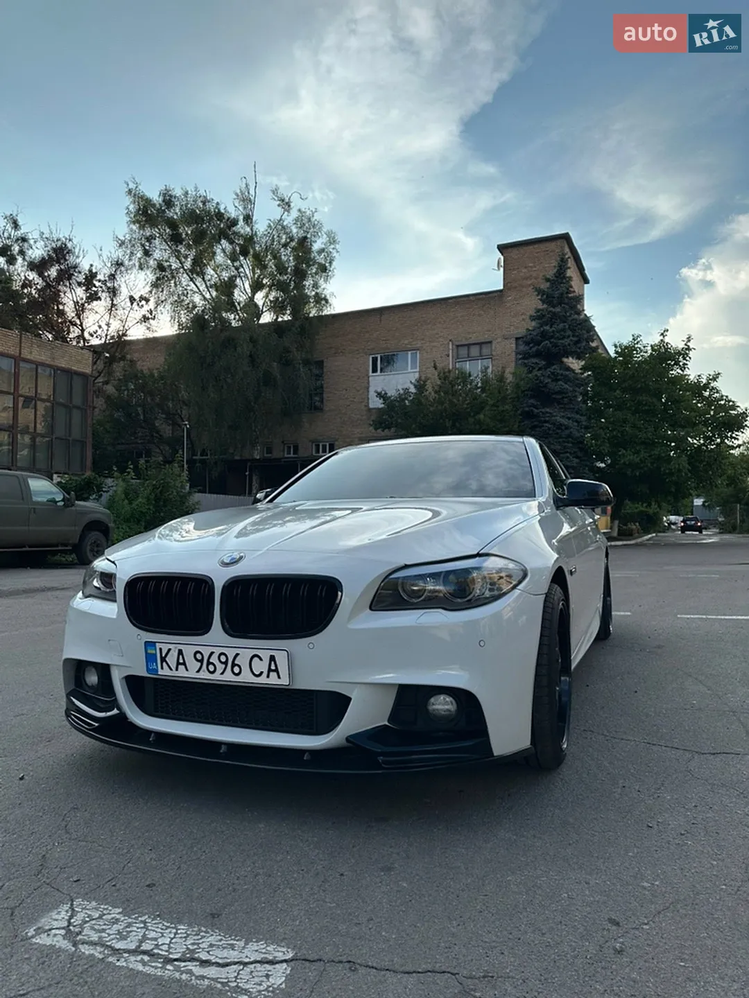 2012 BMW 5er - мініатюра 10