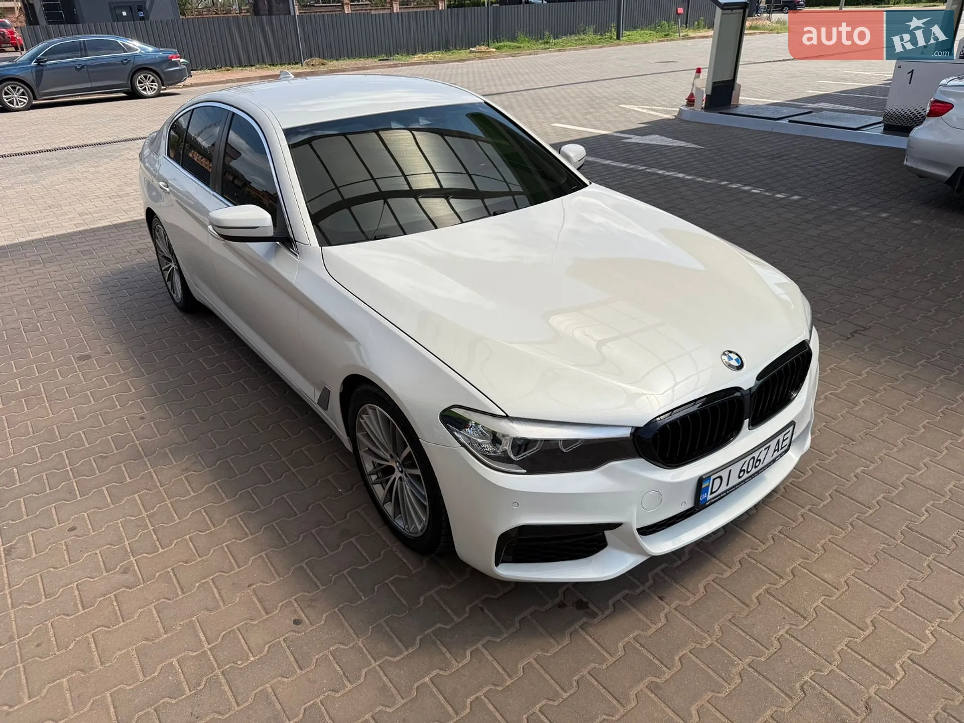 2017 BMW 5er - мініатюра 10