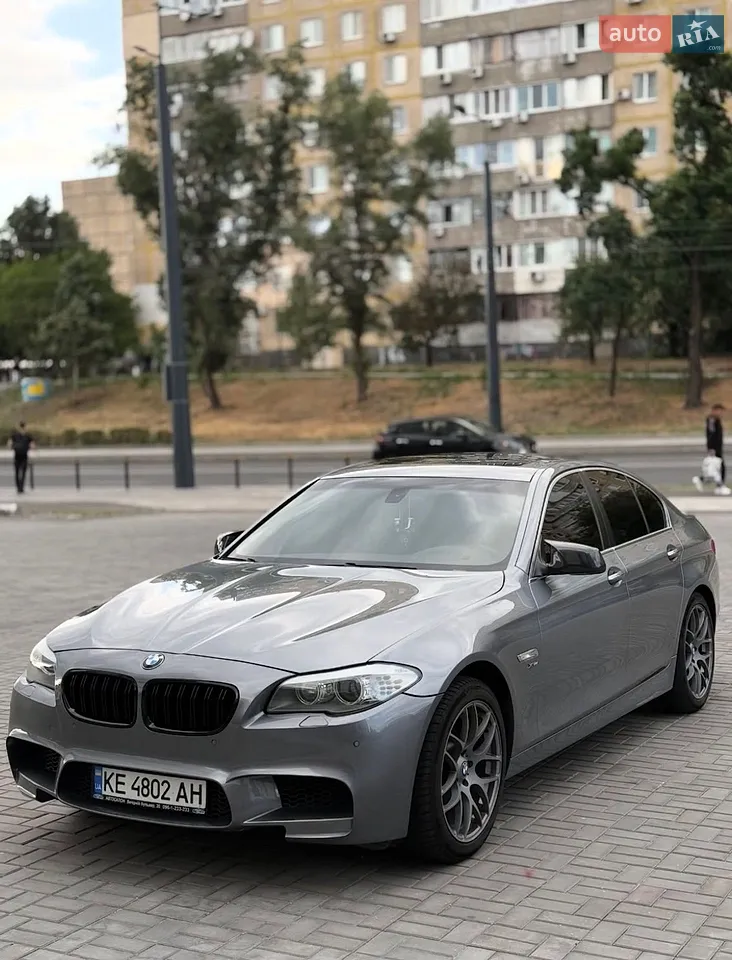 2010 BMW 5er - мініатюра 17