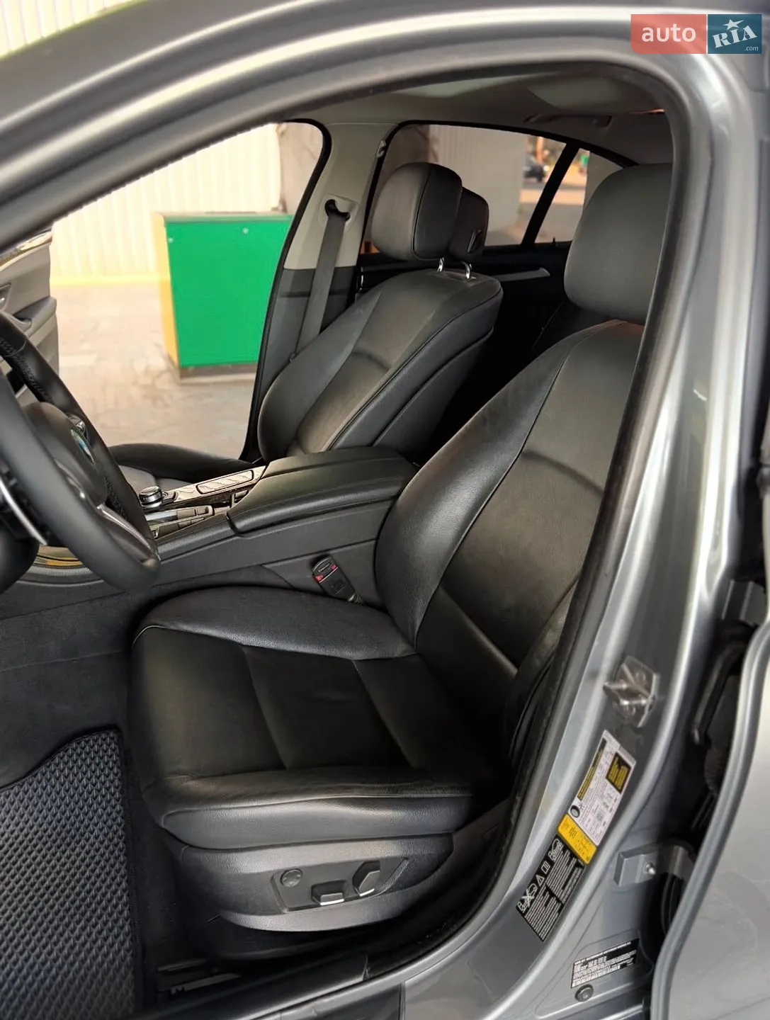 2011 BMW 5er - мініатюра 13