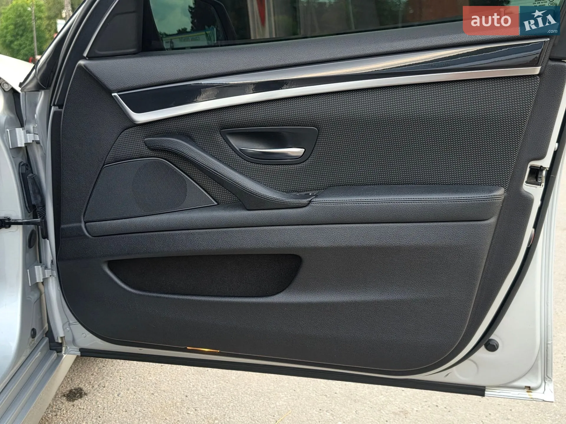 2010 BMW 5er - мініатюра 20