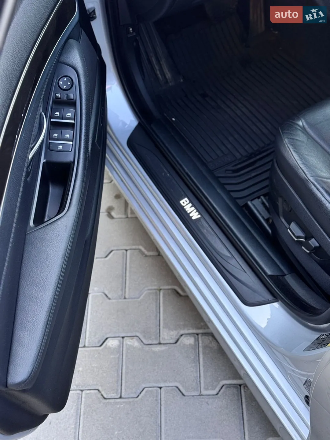 2012 BMW 5er - мініатюра 15