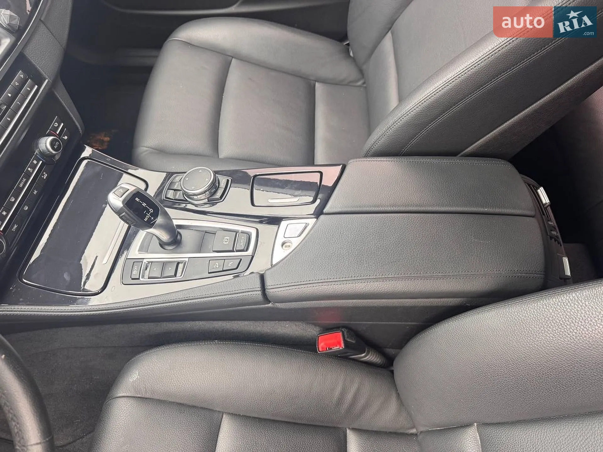 2015 BMW 5er - мініатюра 14
