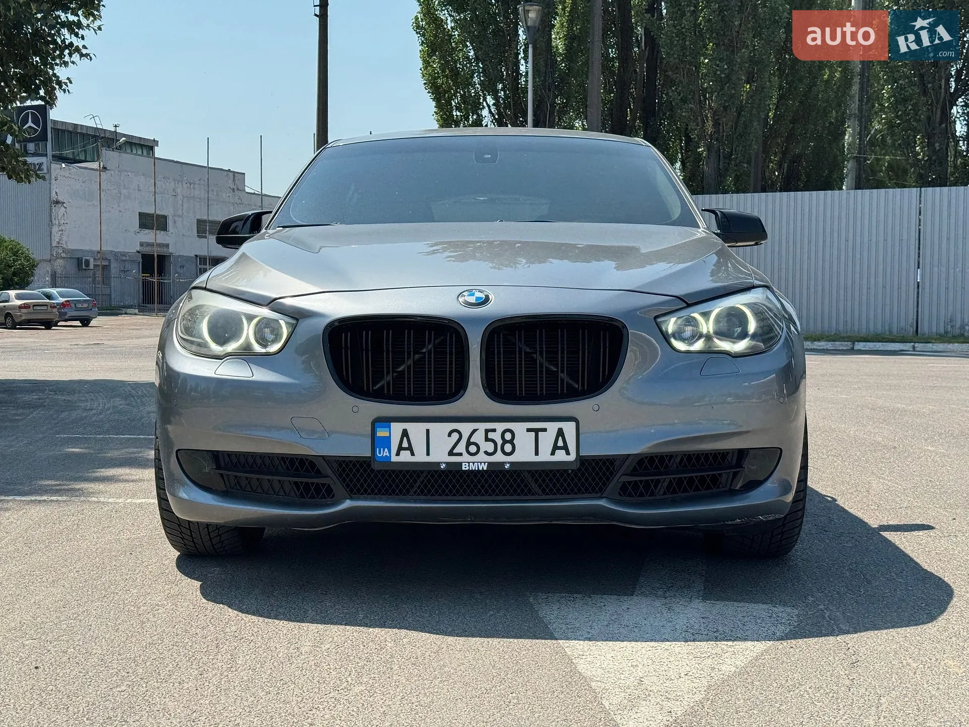 2011 BMW 5er - мініатюра 2