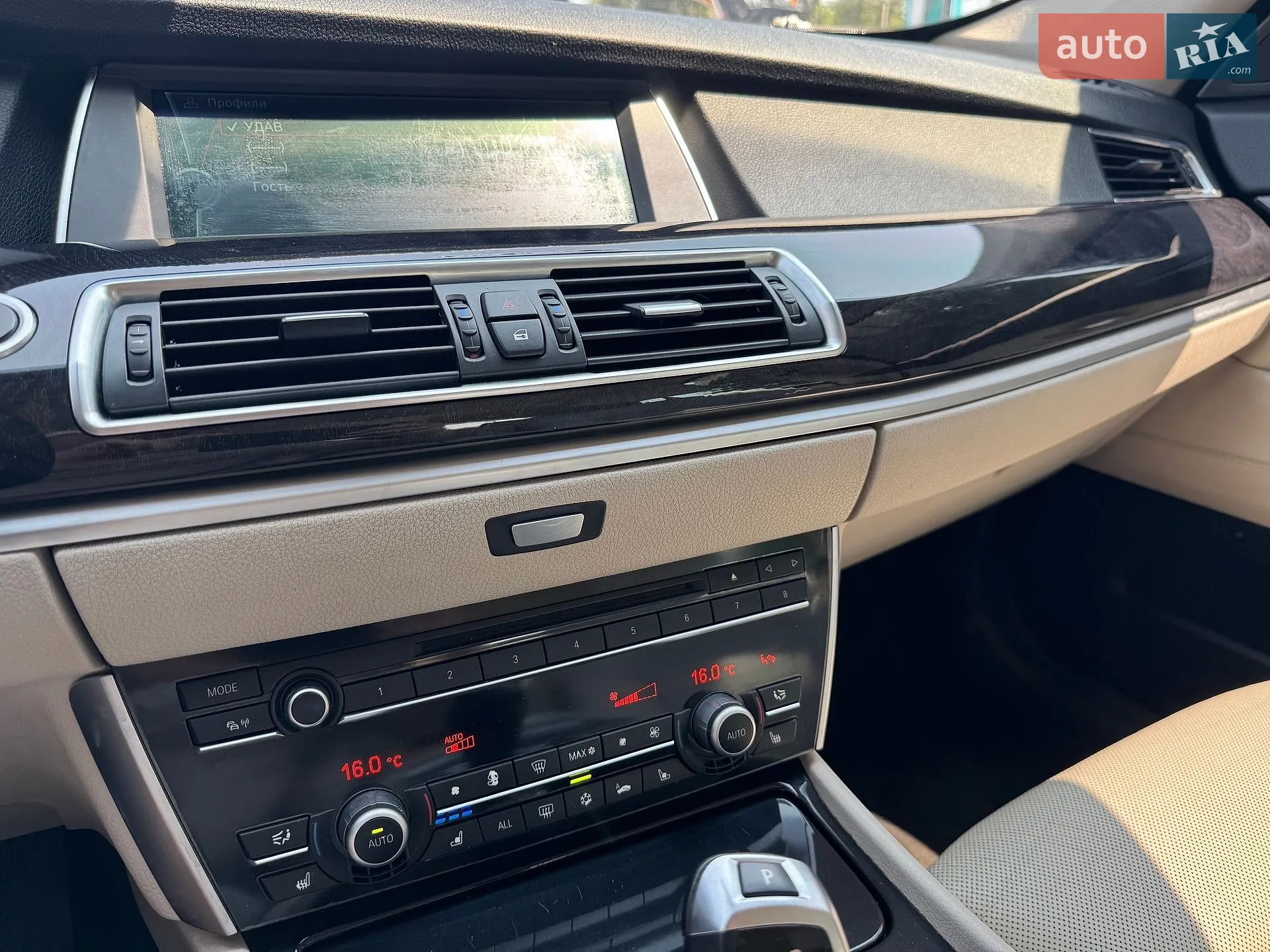 2011 BMW 5er - мініатюра 37