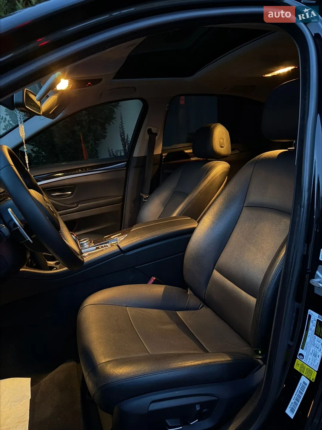 2015 BMW 5er - мініатюра 18