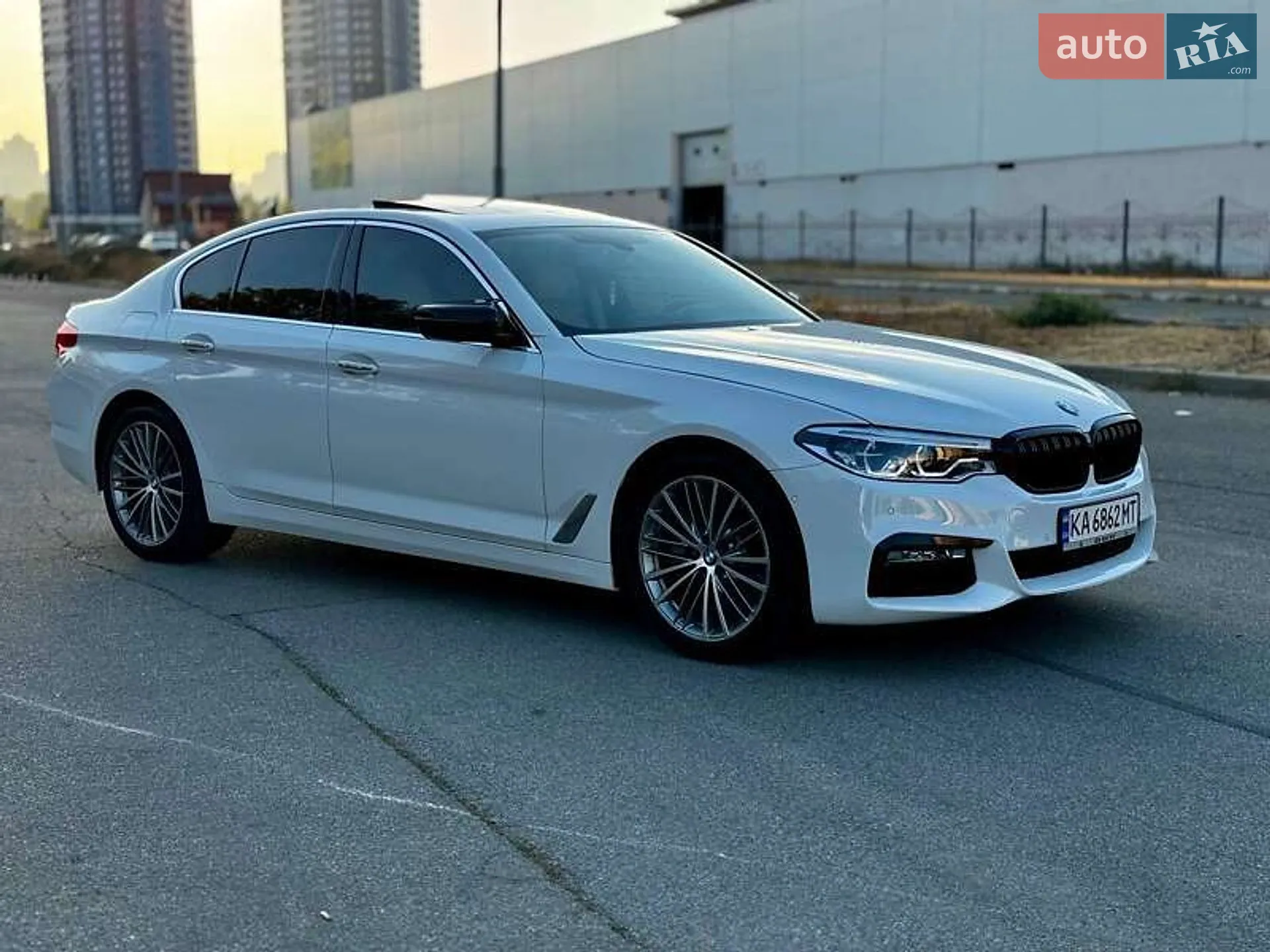 2017 BMW 5er - мініатюра 5