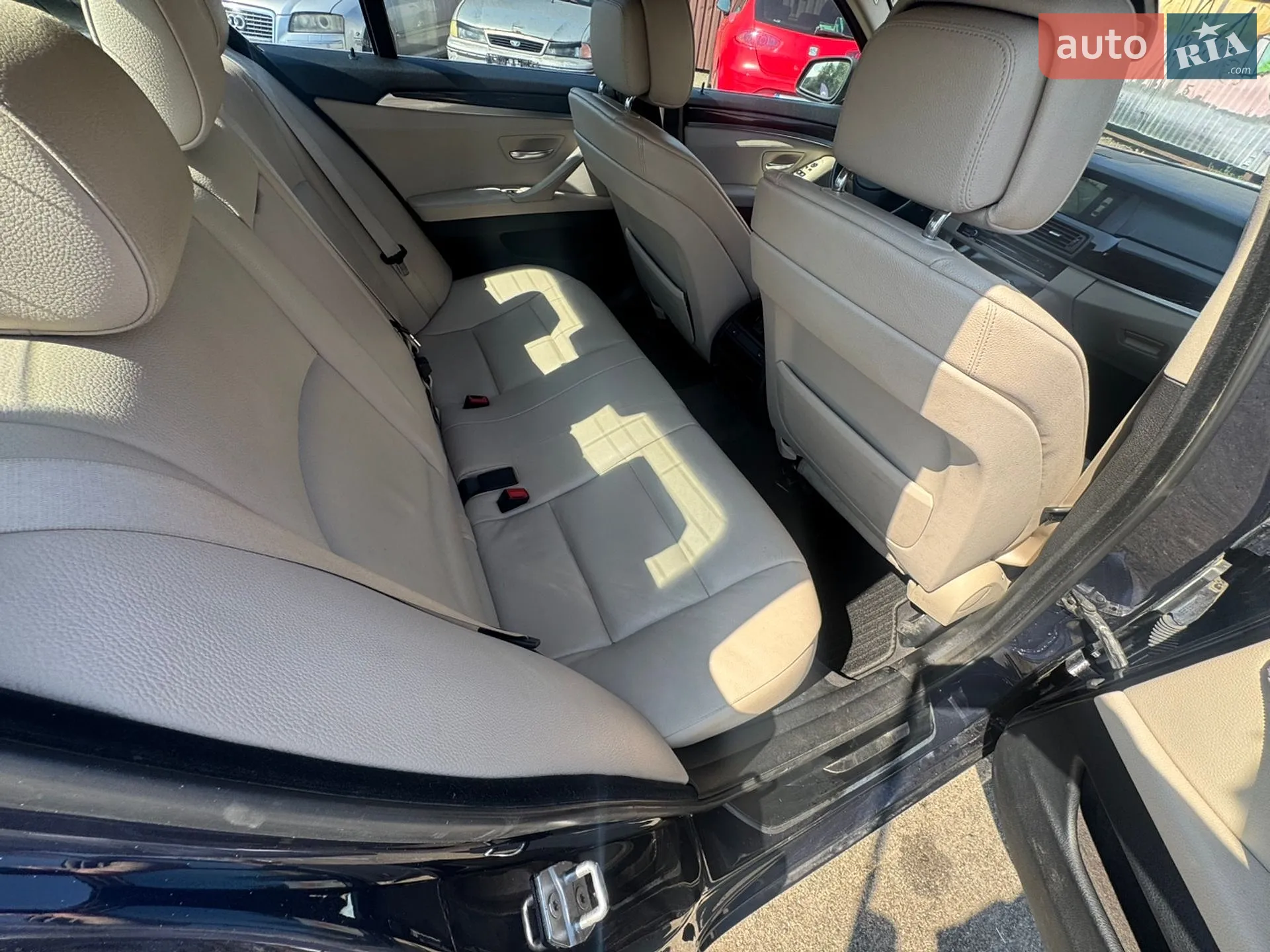 2012 BMW 5er - мініатюра 8