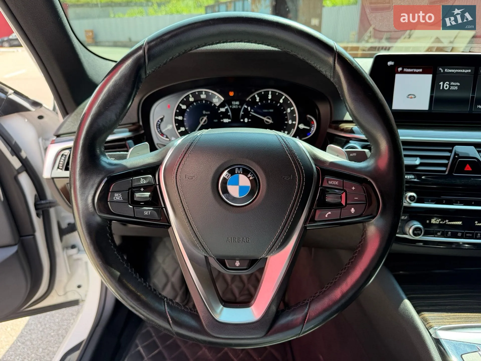 2017 BMW 5er - мініатюра 14
