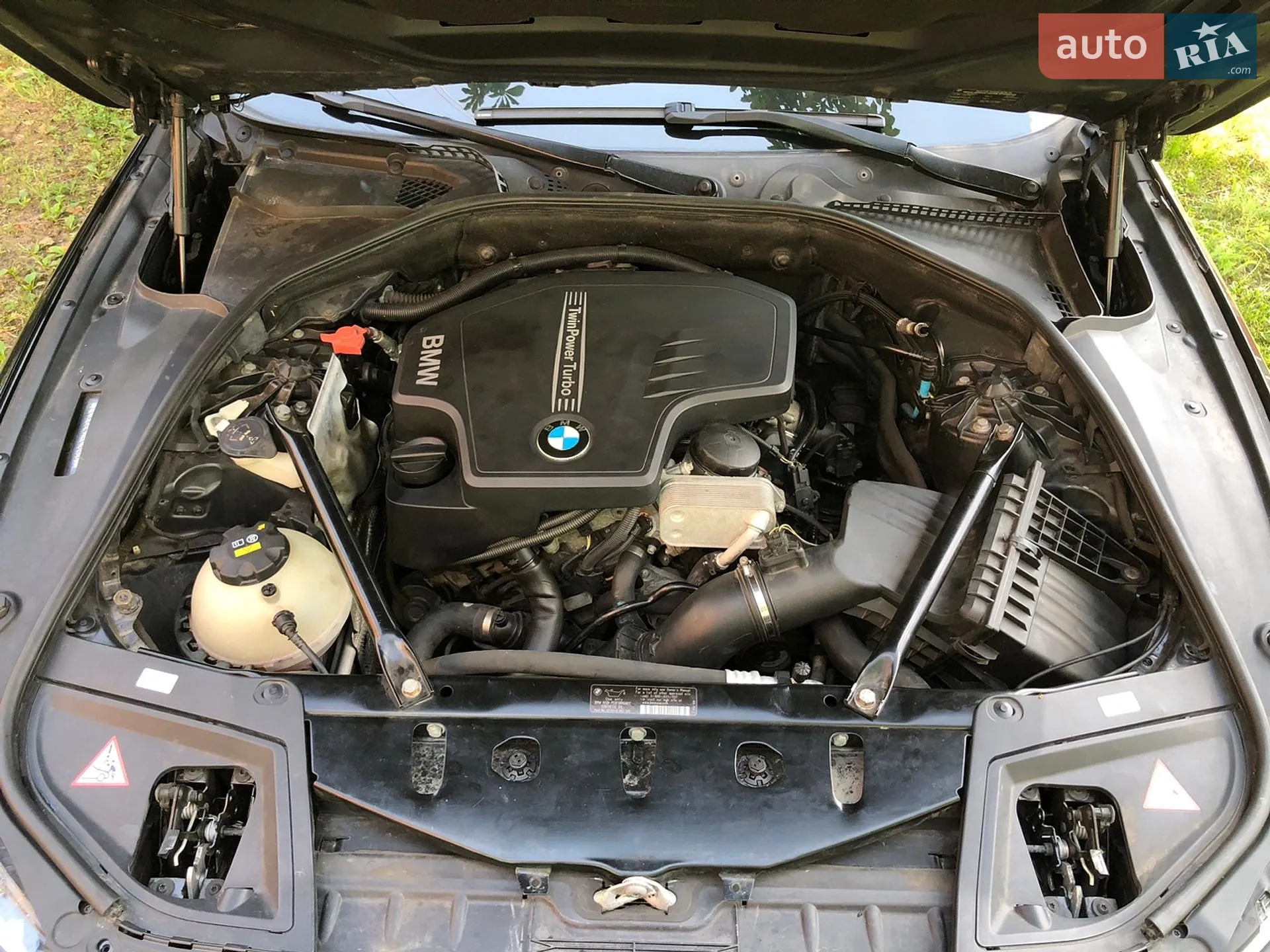 2011 BMW 5er - мініатюра 13