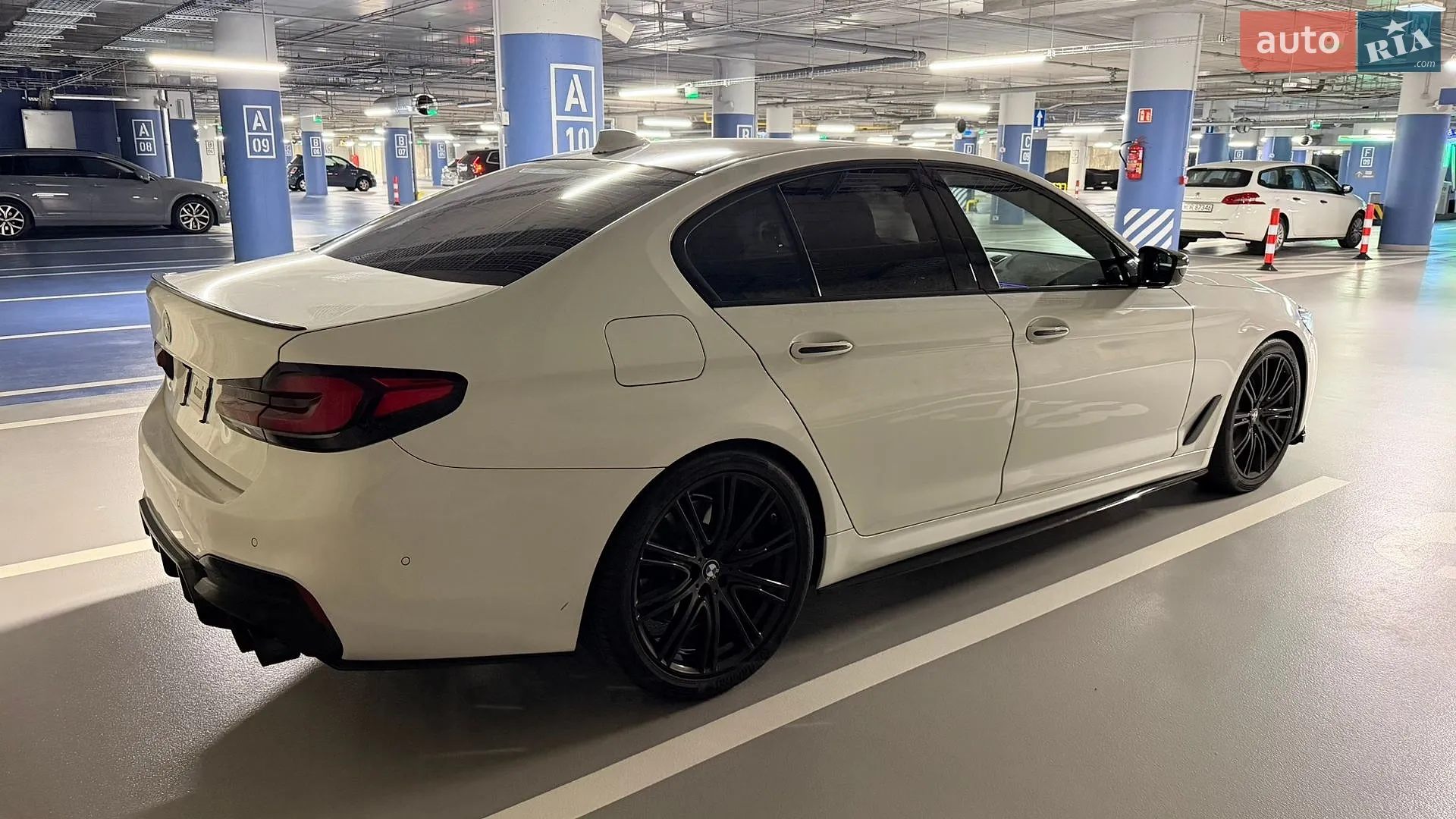 2017 BMW 5er - мініатюра 5