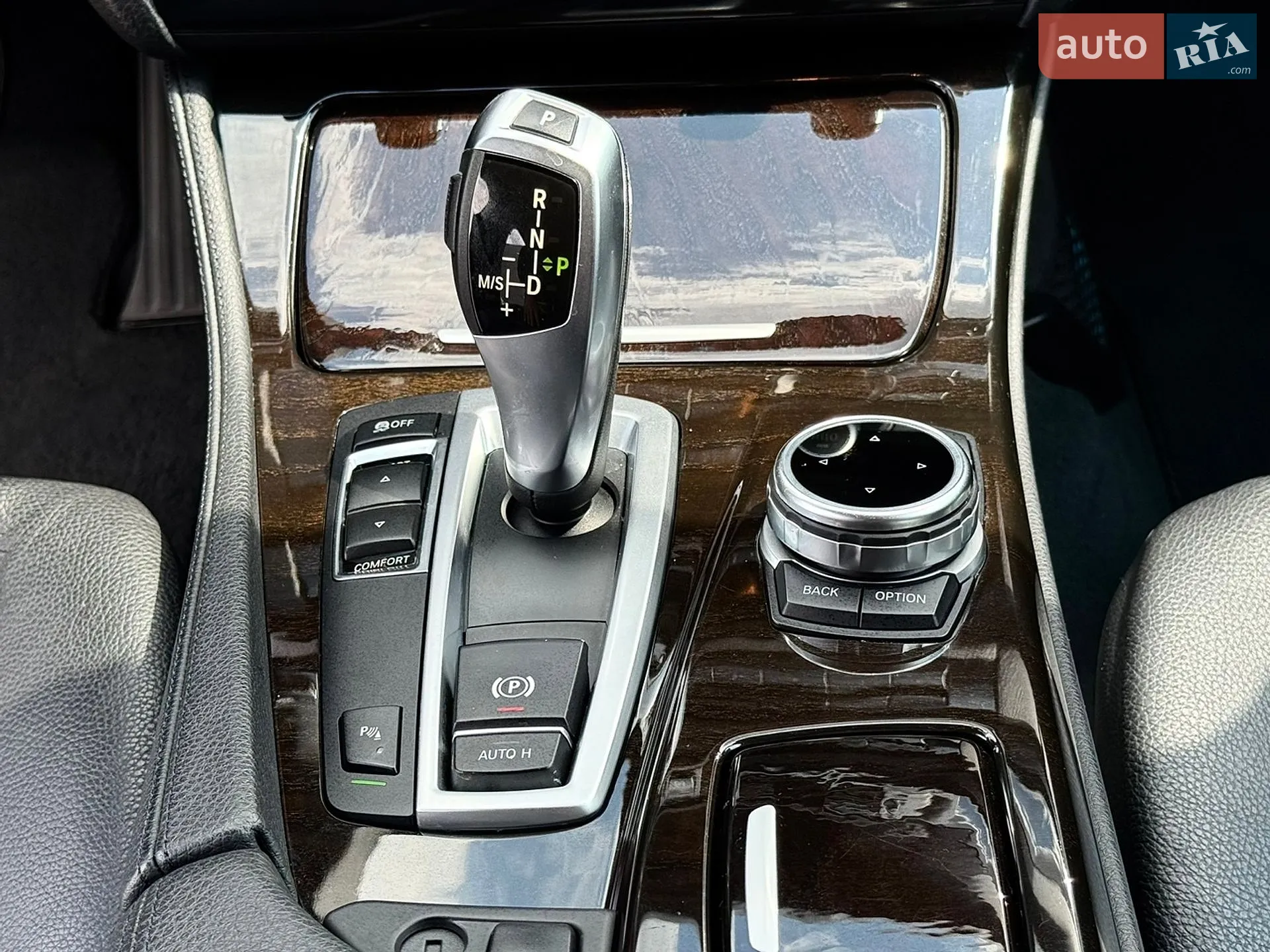 2012 BMW 5er - мініатюра 27