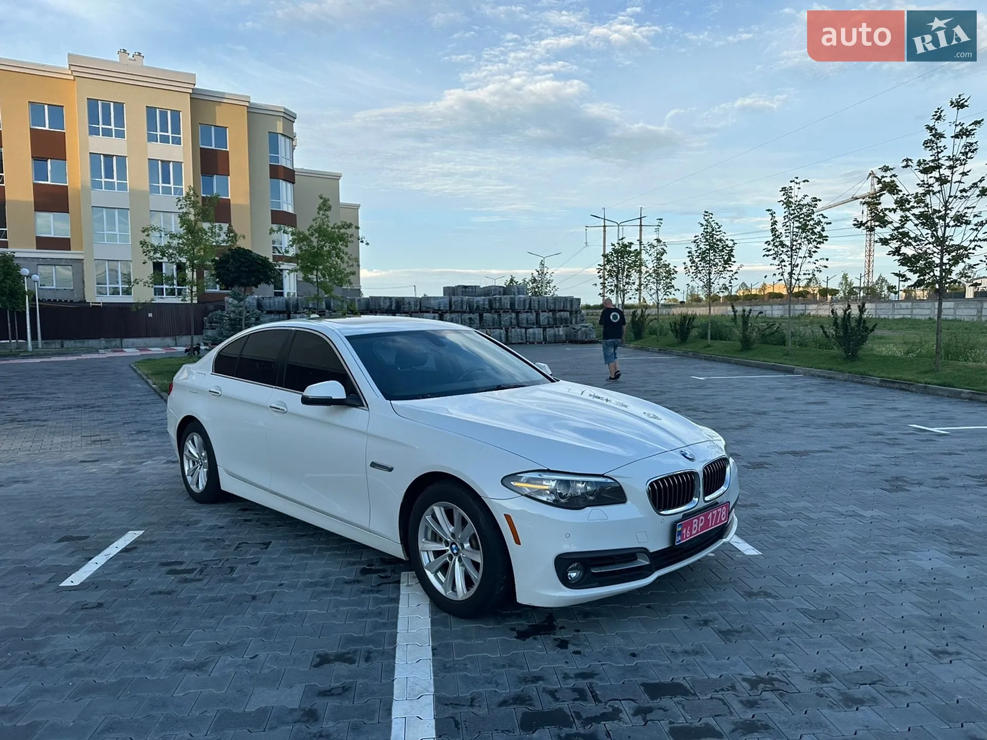 2016 BMW 5er - мініатюра 12