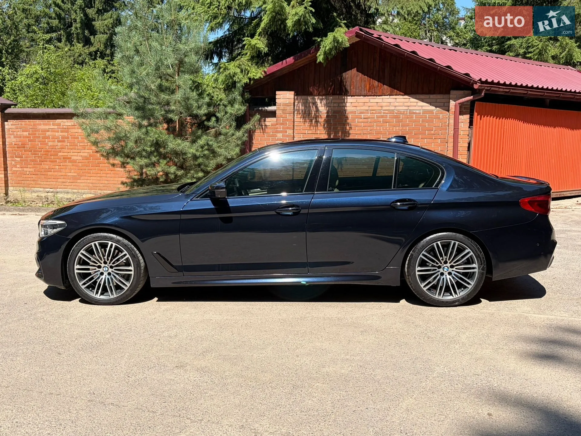 2017 BMW 5er - мініатюра 5