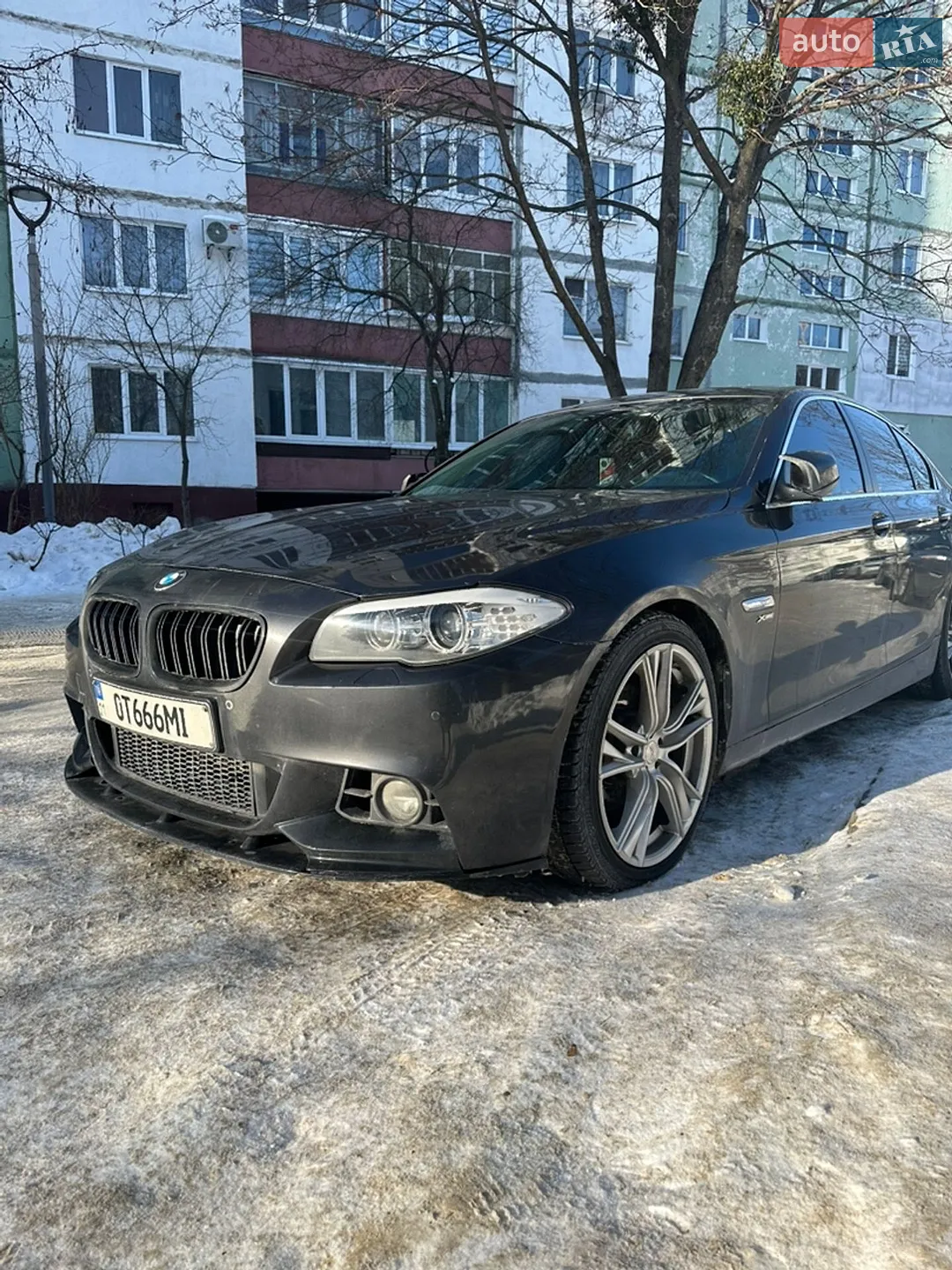 2012 BMW 5er - мініатюра 2