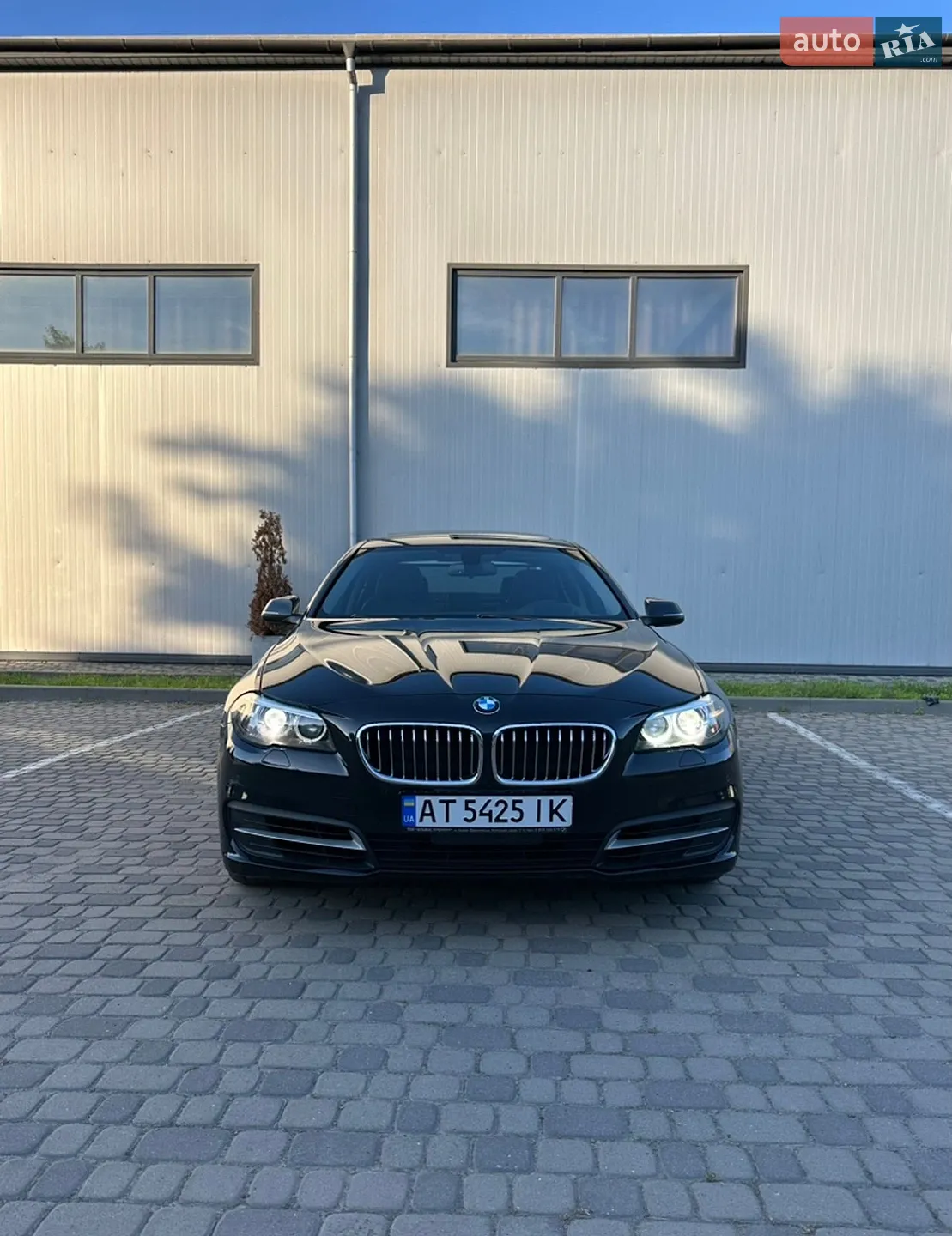 2013 BMW 5er - мініатюра 2