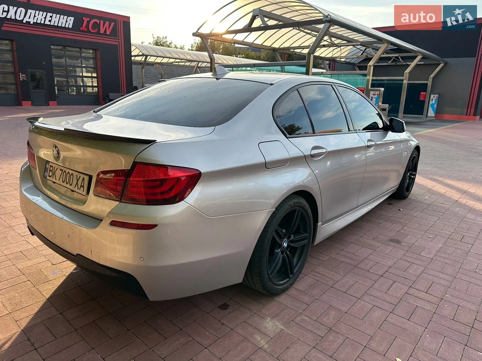 2011 BMW 5er - мініатюра 17