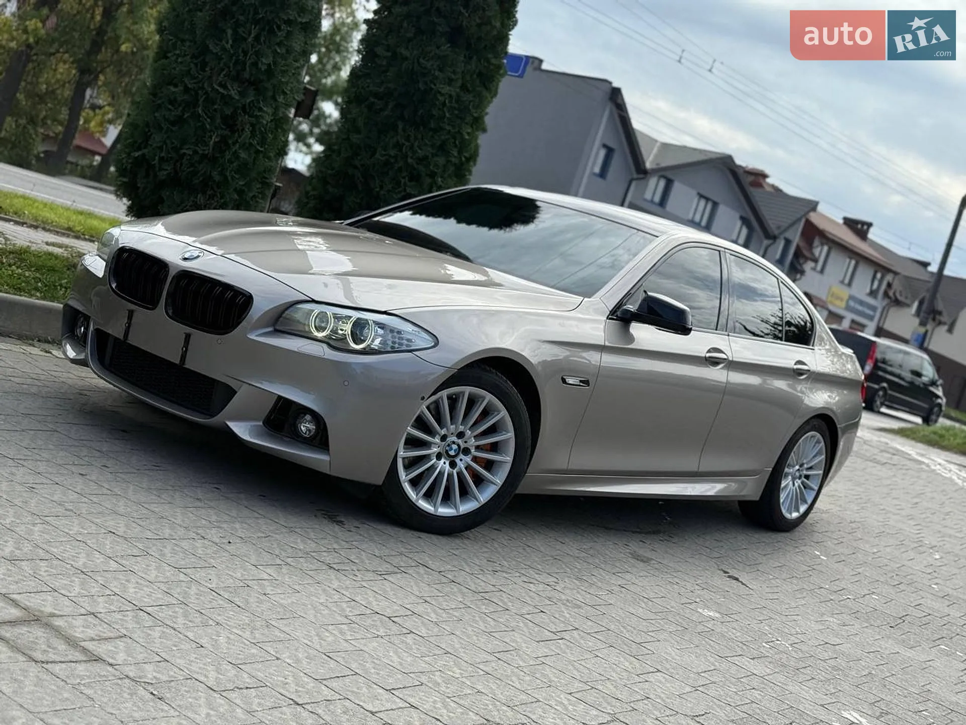 2013 BMW 5er - мініатюра 2