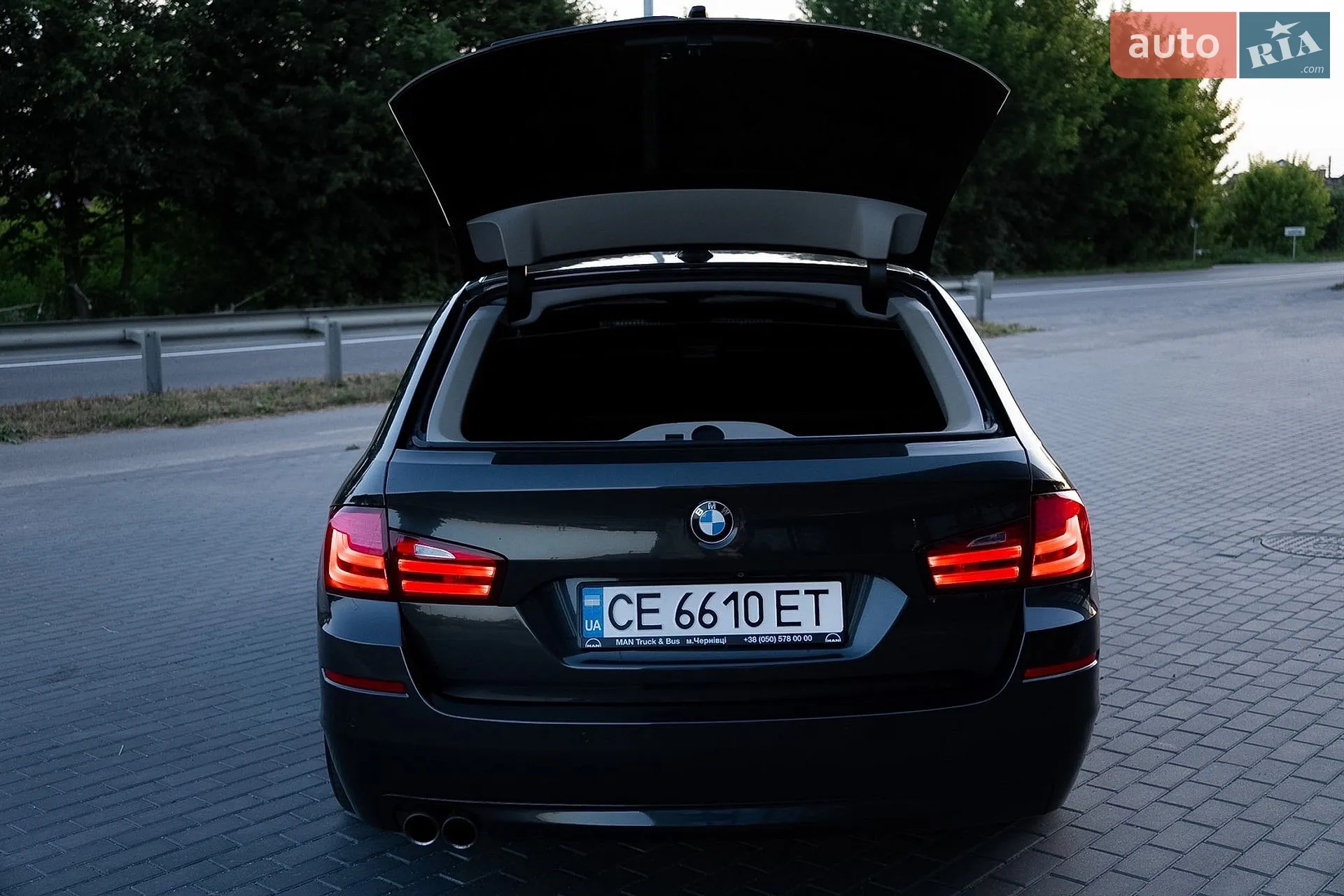 2010 BMW 5er - мініатюра 27