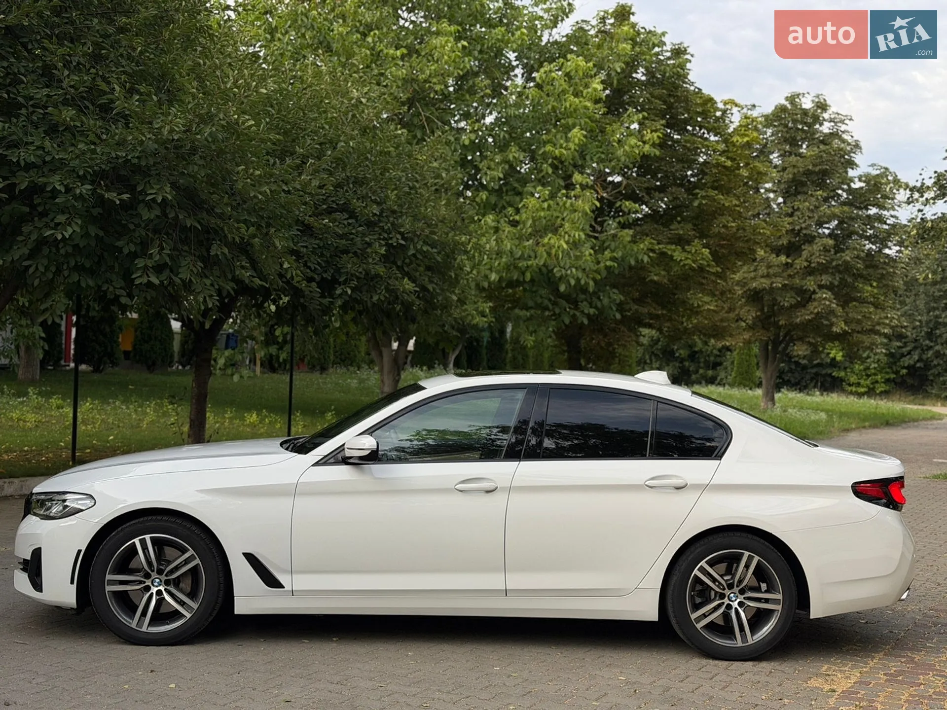2021 BMW 5er - мініатюра 6