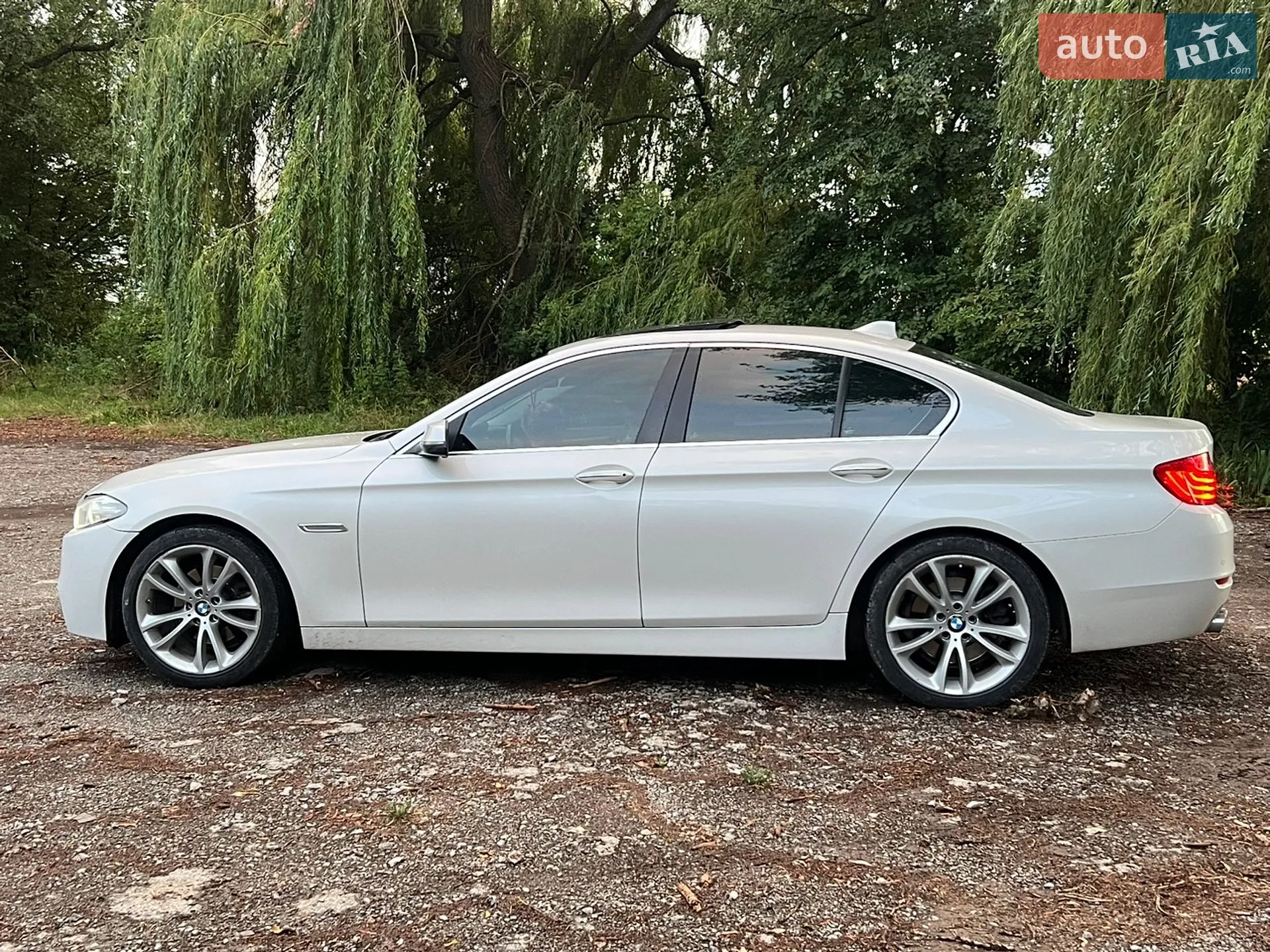 2015 BMW 5er - мініатюра 16