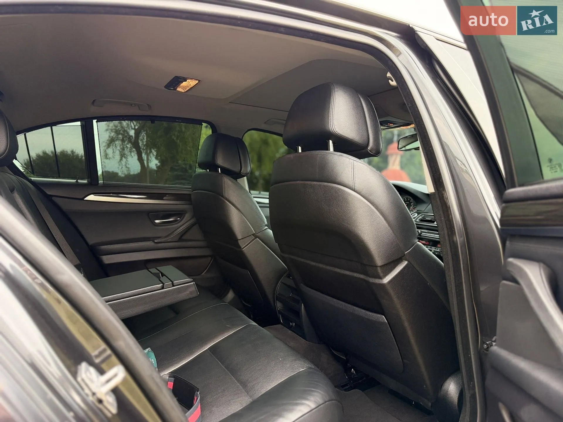2010 BMW 5er - мініатюра 24