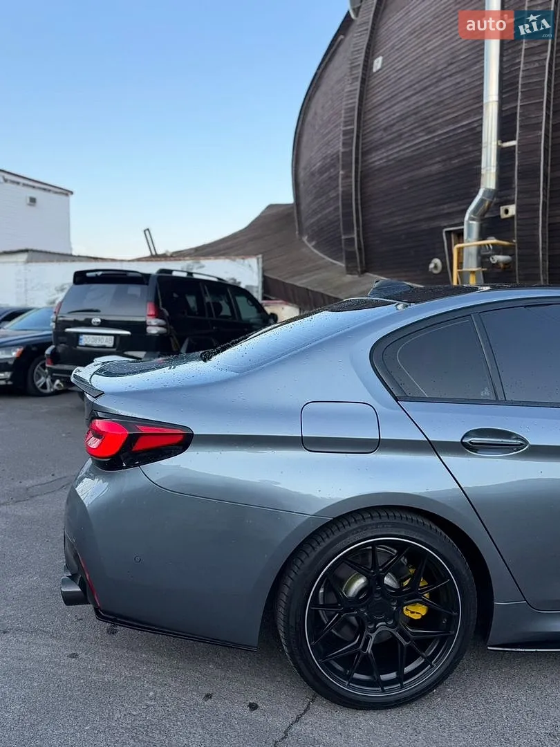 2017 BMW 5er - мініатюра 2