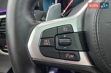 Седан BMW 5 Series 2017 в Львове