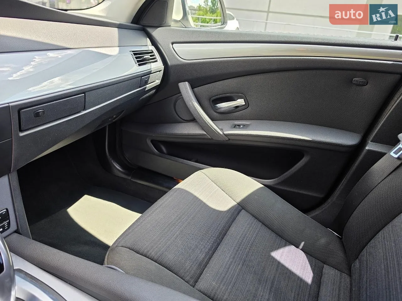 2010 BMW 5er - мініатюра 47