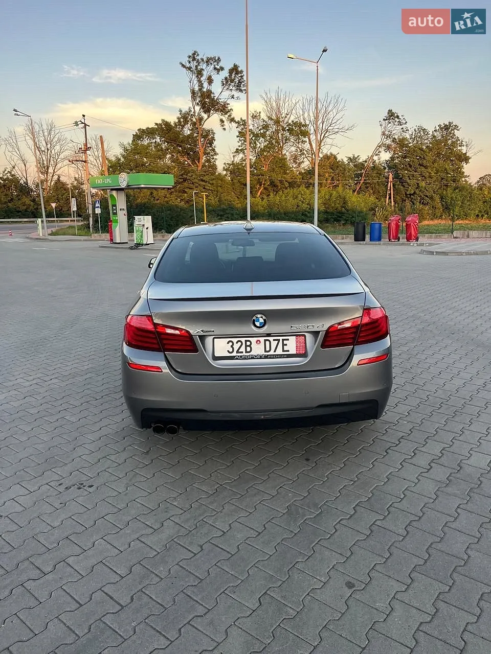 2016 BMW 5er - мініатюра 5