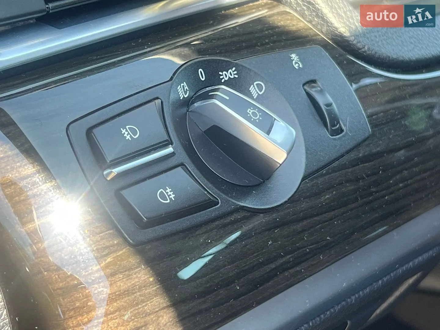 2015 BMW 5er - мініатюра 18