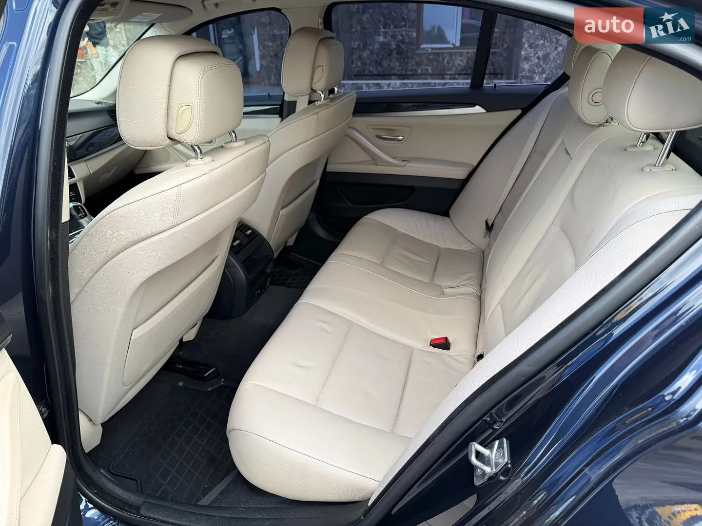 2012 BMW 5er - мініатюра 18